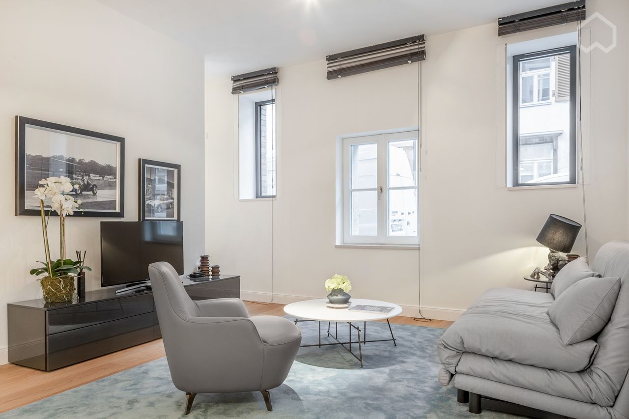 Great location in old town! Charming and gorgeous apartment located in Düsseldorf city center