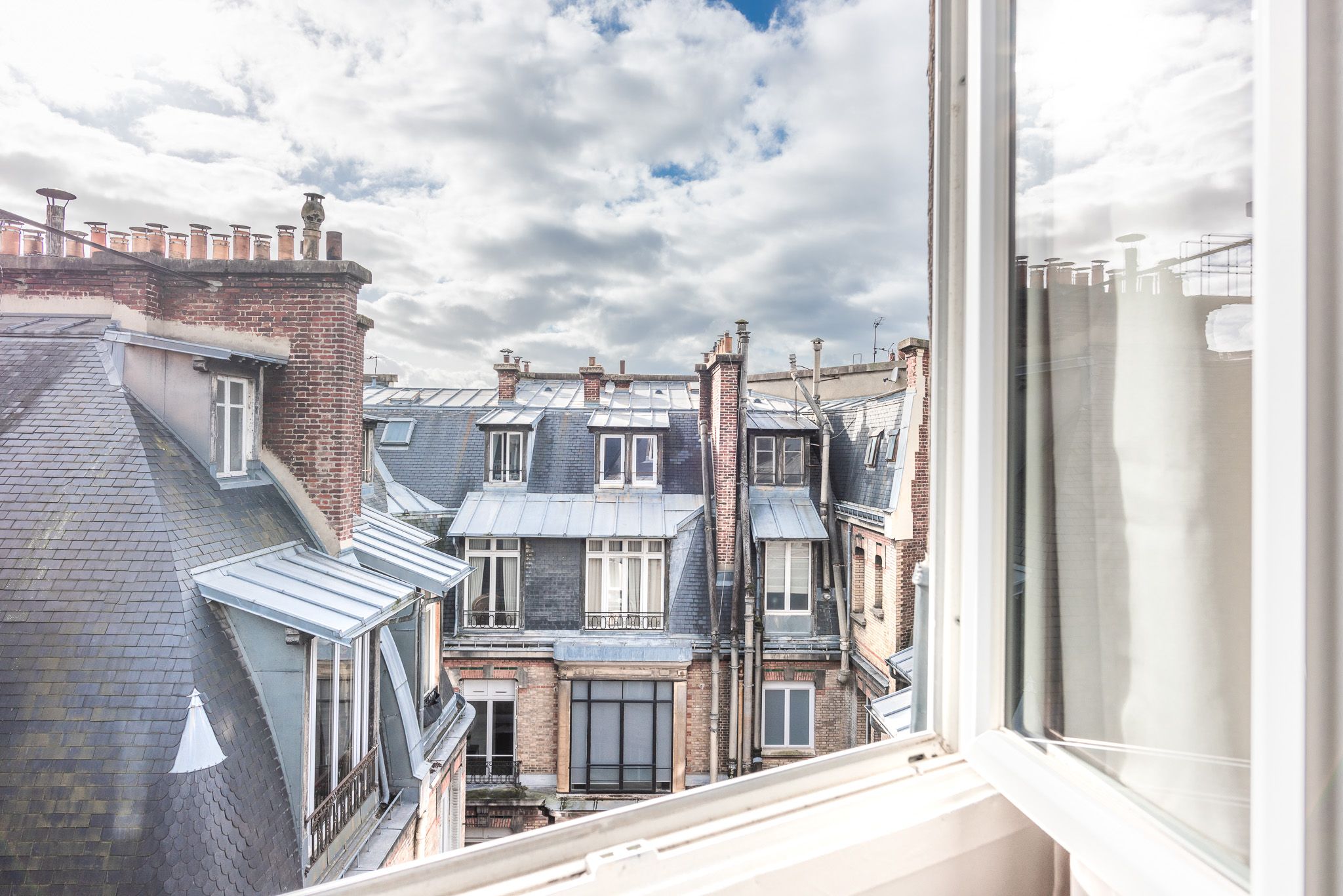 Location Studio de standing clé en main – Avenue Victor Hugo, Paris 16e (loyer tout inclu