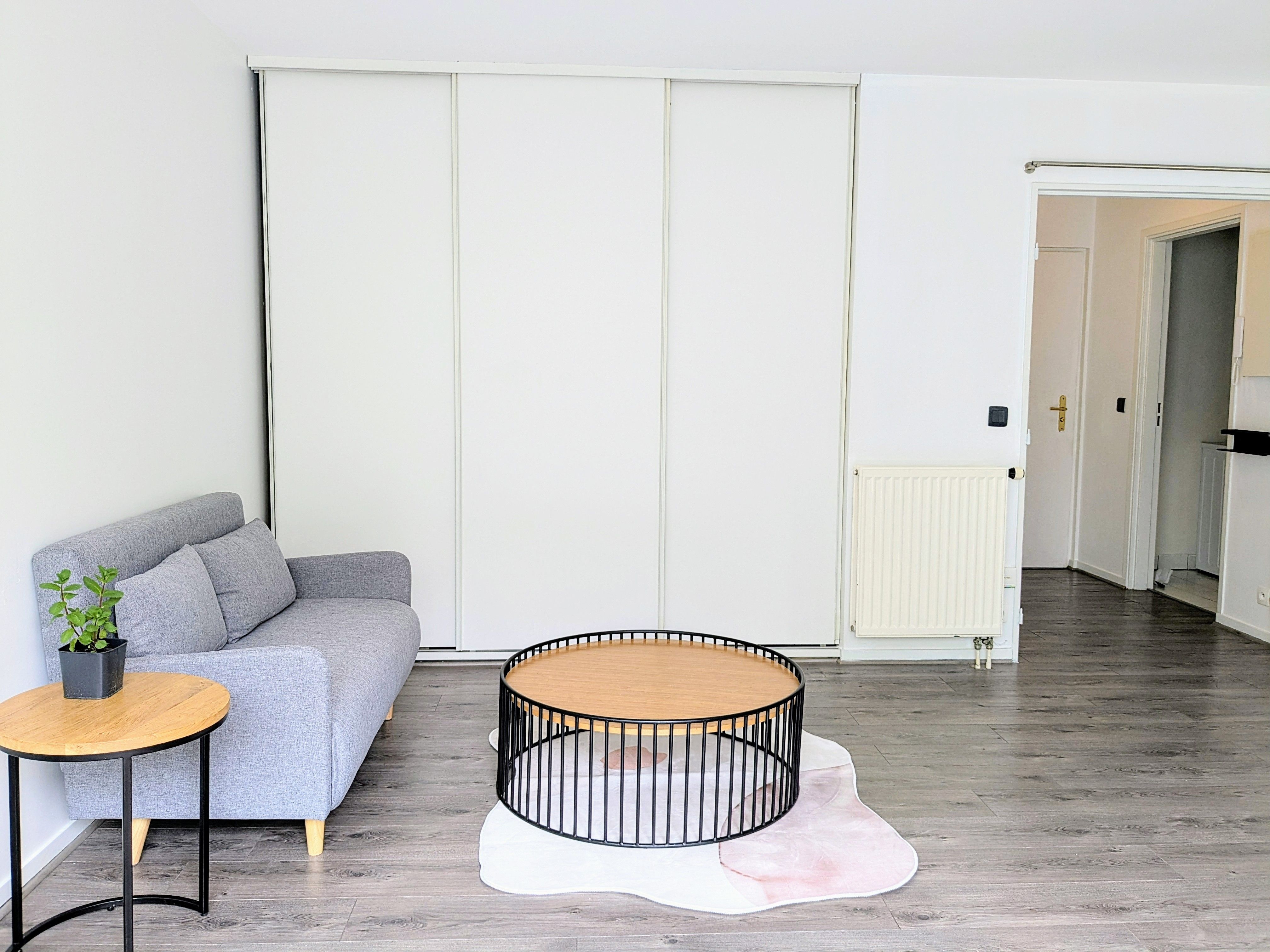 Location Location T1 bis meublé – 35m² + jardin privé – Rueil-Malmaison (loyer tout inclu