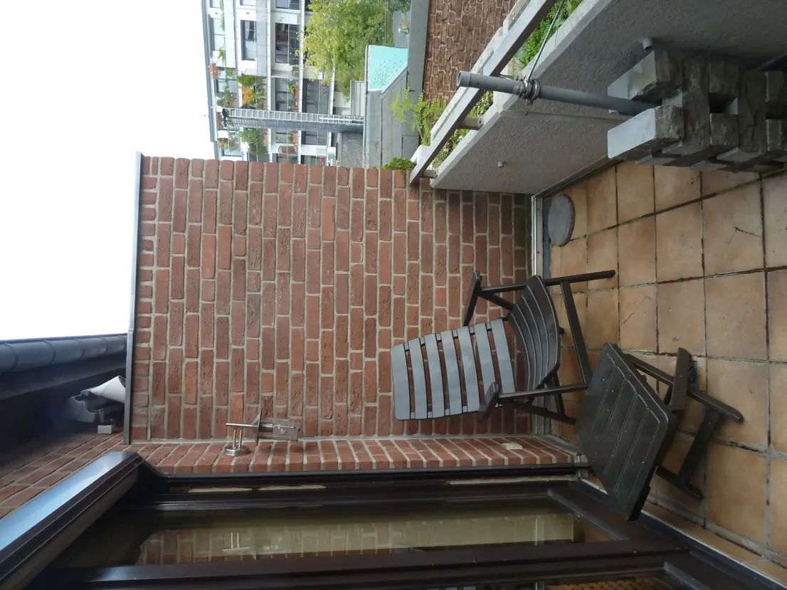 Awesome, beautiful apartment - great view!