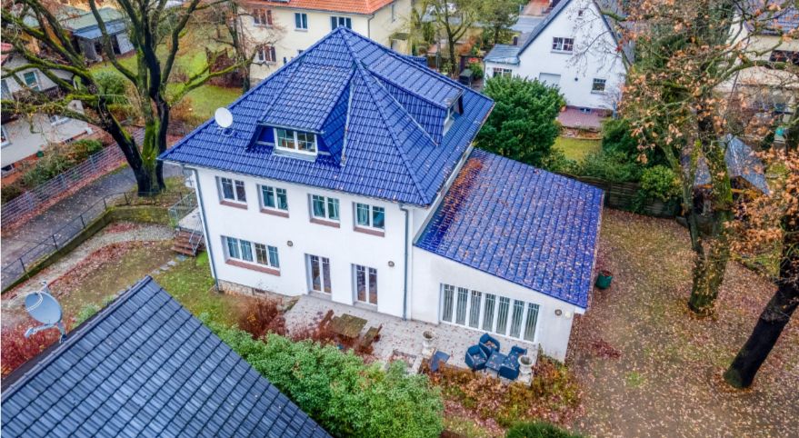 Luxuriöse Villa mit Indoor-Pool & Sauna, ideal für Firmenunterkünfte oder Team-Housing