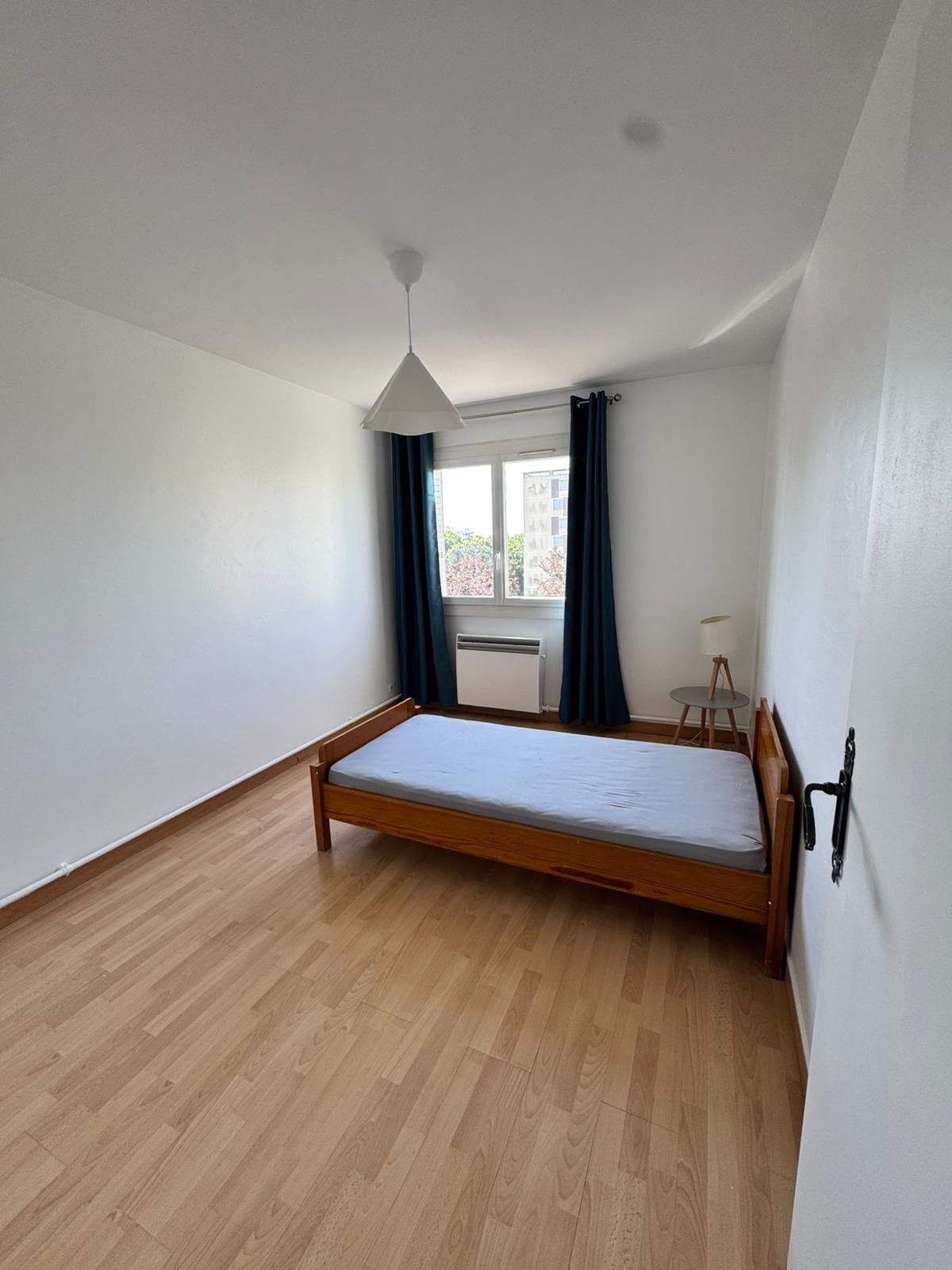 Location Colocation étudiante pour 3 – Appartement F4 de 73 m² à Saint-Priest (loyer tout
