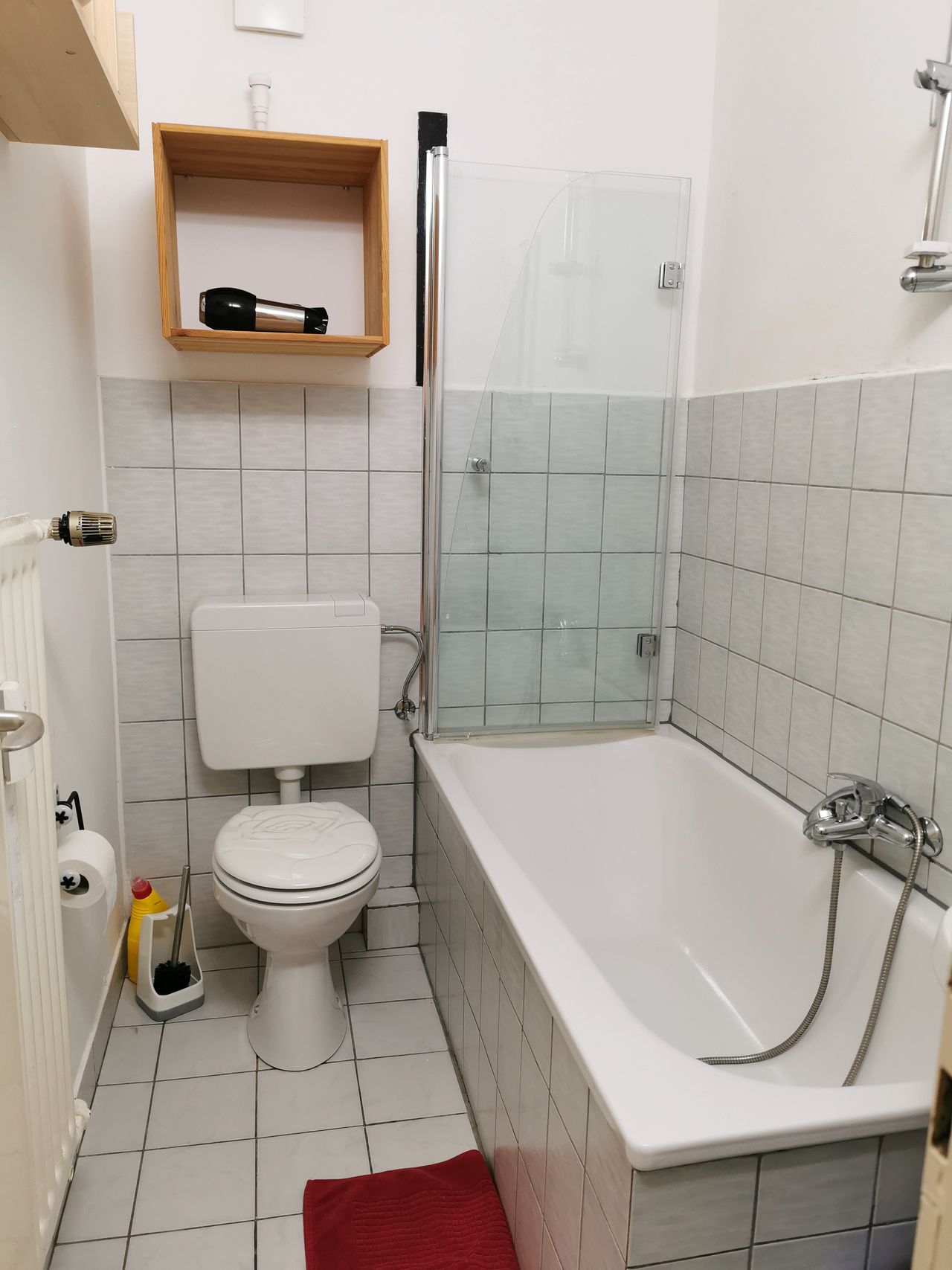 Great and spacious home in vibrant neighbourhood, Troisdorf