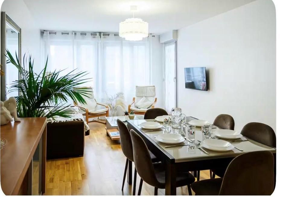 Location Charmant appartement dans une rue calme (loyer tout inclus)