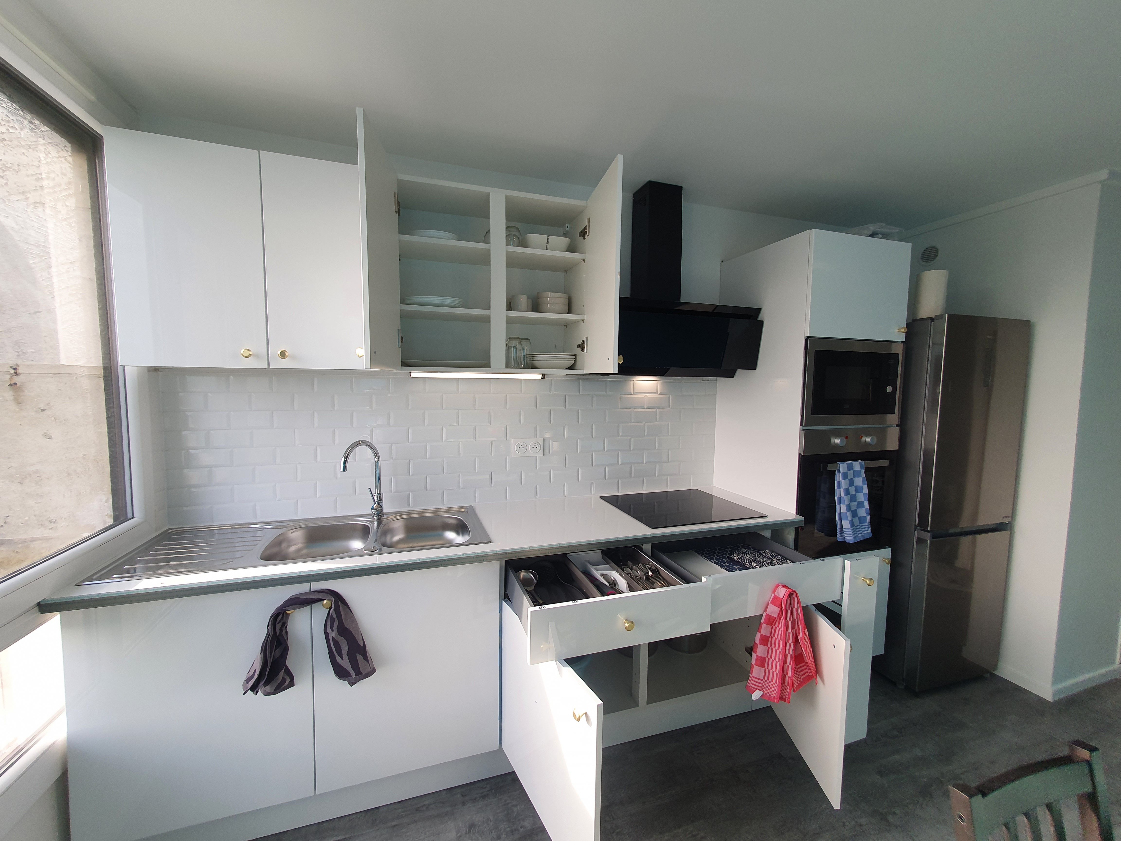 Location Chambre meublée en colocation – appartement rénové – proche transports et Vélizy