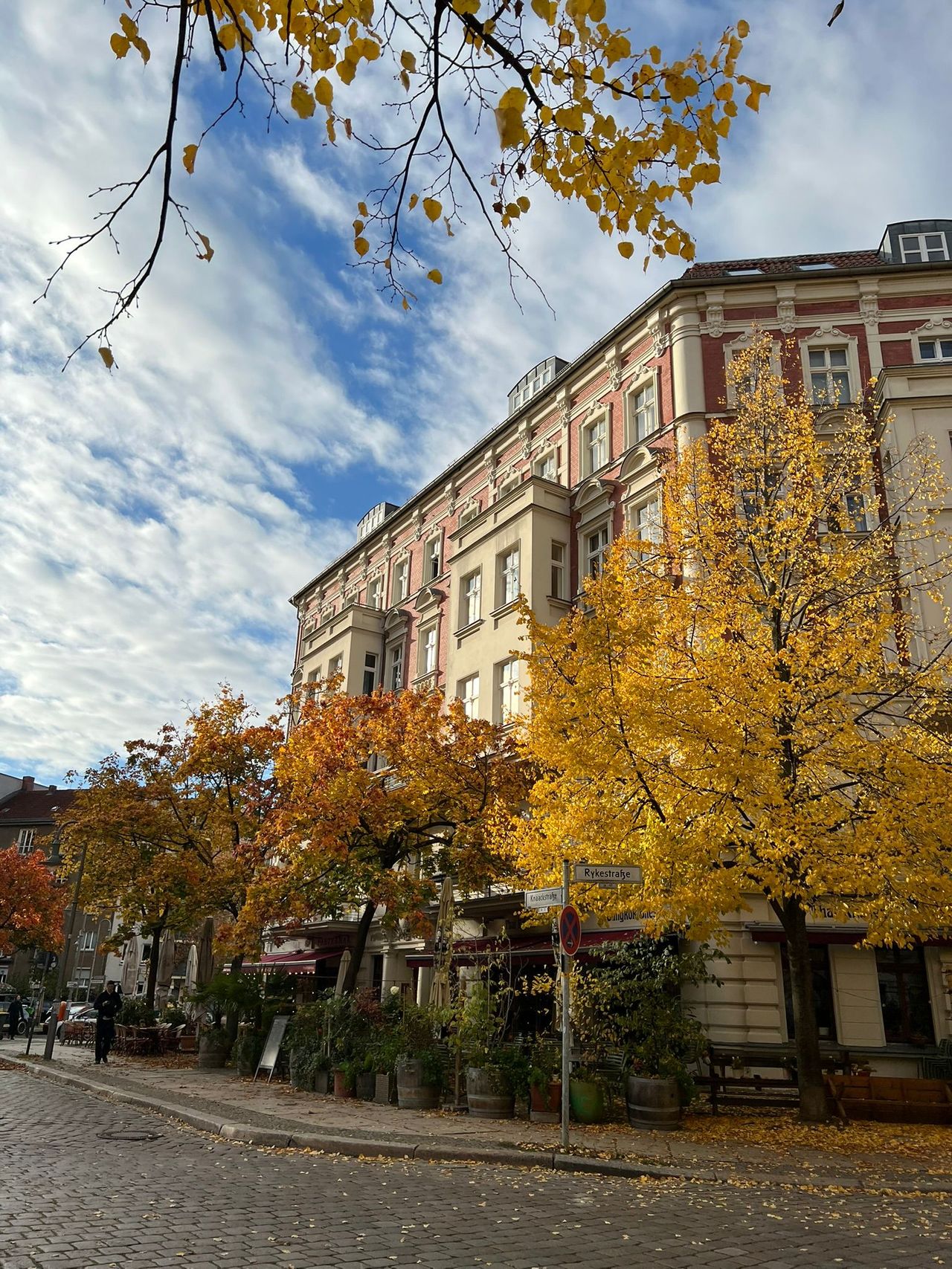 Beautiful penthouse in the heart of Prenzlauer Berg