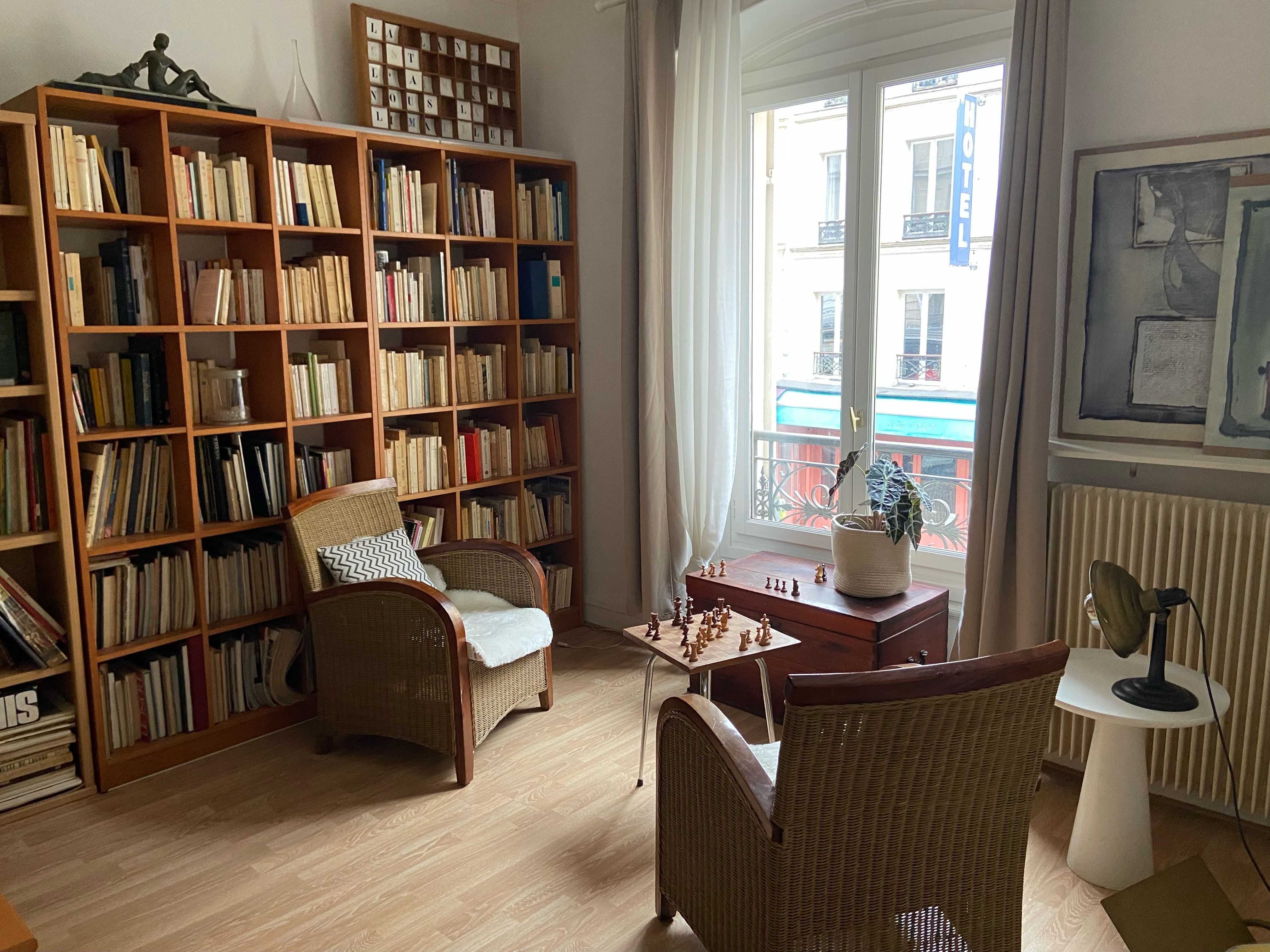 Location Charmant Appartement Meublé 3 Pièces à Louer à Bastille, Paris 11ème (loyer tout