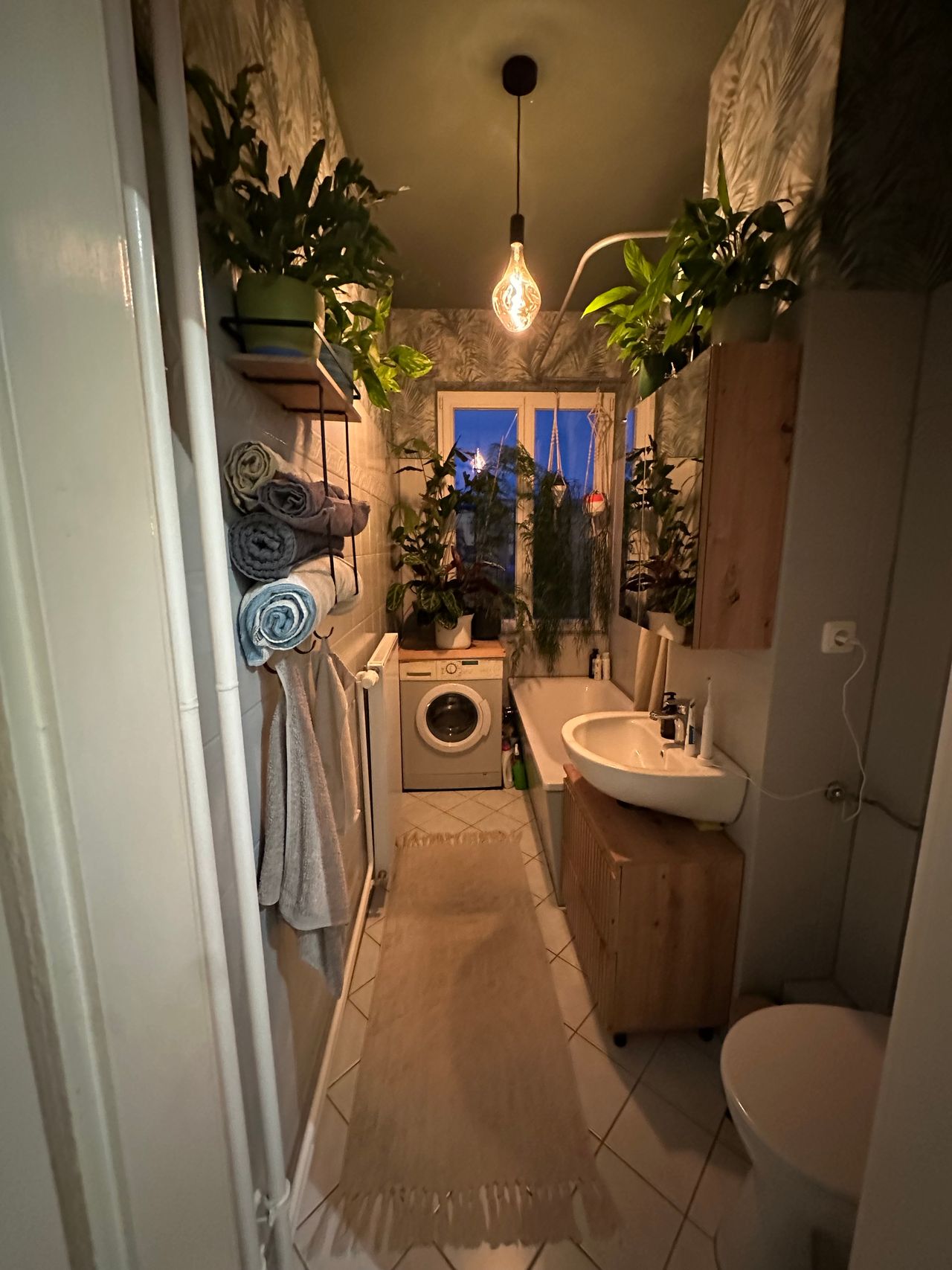 Sublet – Bright, furnished 2-room apartment in Friedrichshain (Samariterkiez)