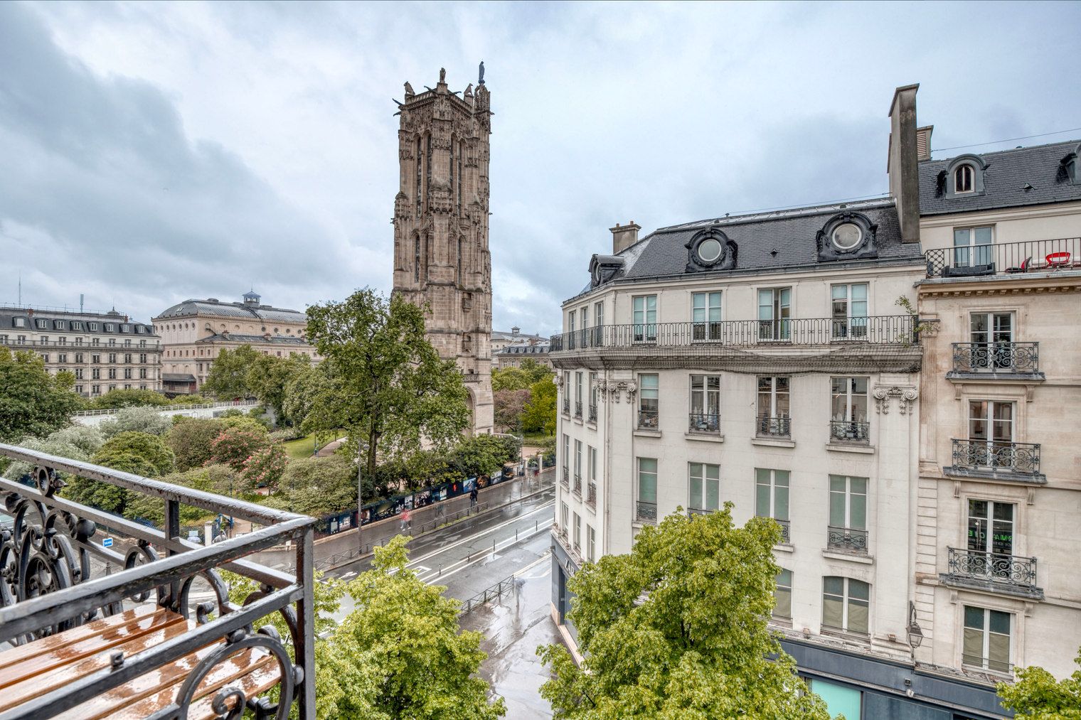Location Appartement élégant de 2 chambres au cœur de Paris (loyer tout inclus)