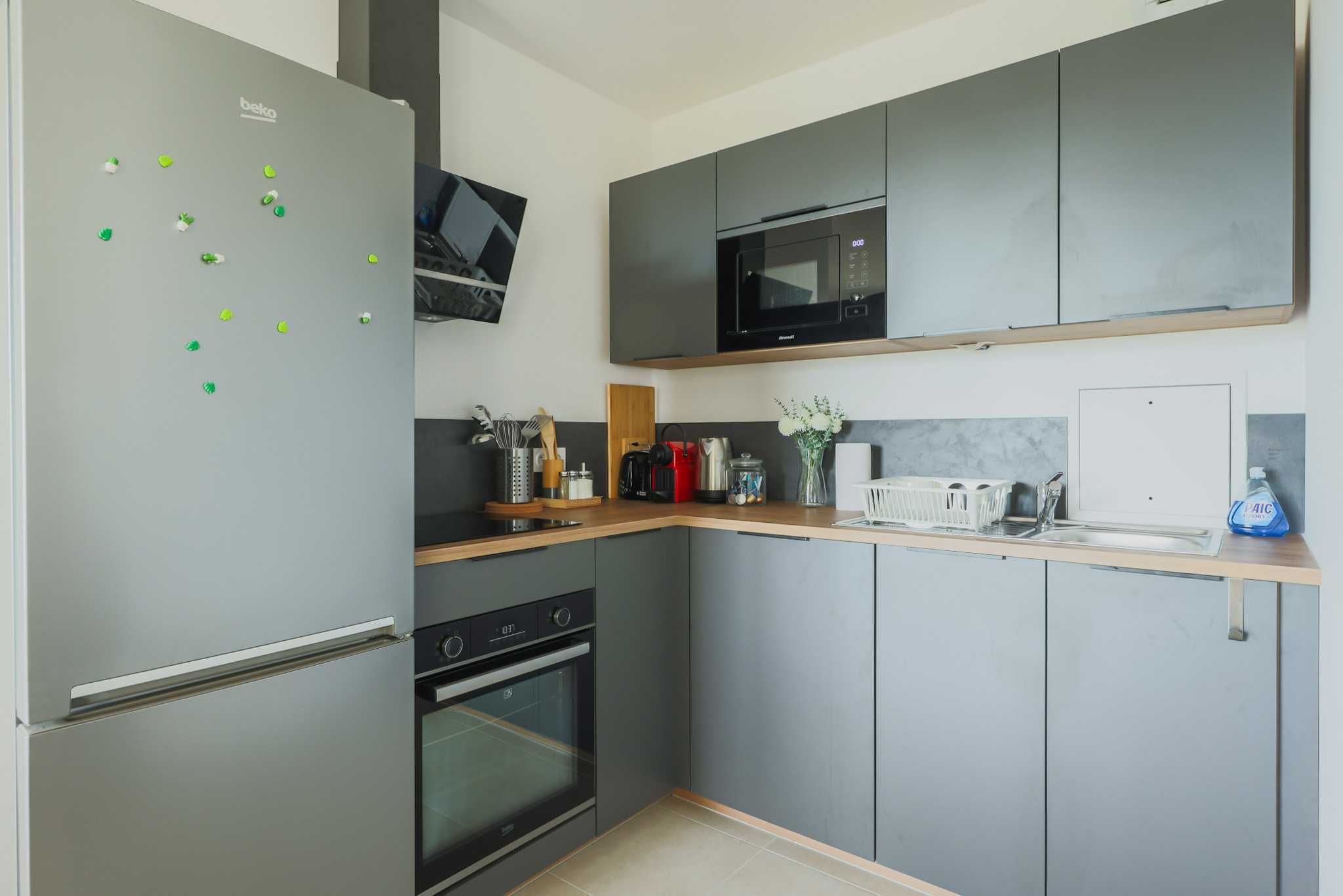 Location Le Coleman - Moderne, Balcon, au pied du métro 7 (loyer tout inclus)