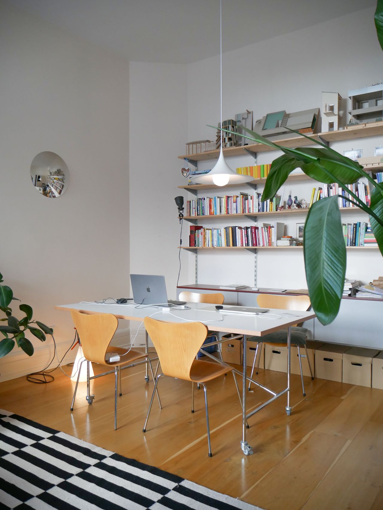 Temporary rental // beautiful apartment in Frankfurt Nordend