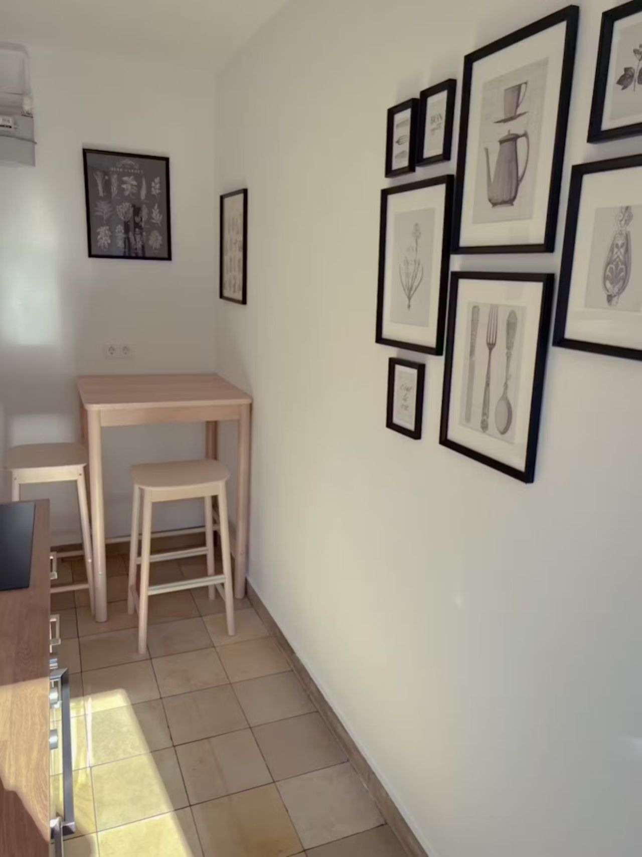 Cozy and nice flat in Gervinusstraße