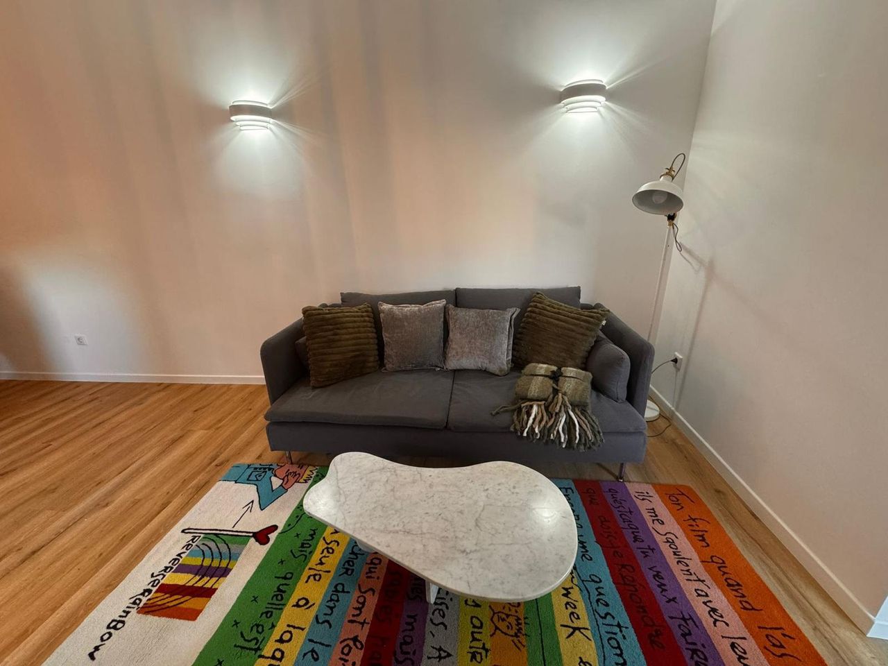 Stylishly Furnished 1-Room Apartment in a Quiet Location with Full Amenities