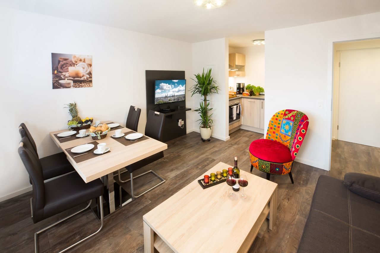 Small, charmingly furnished flat in a well-maintained 9-unit building in Aachen-Haaren