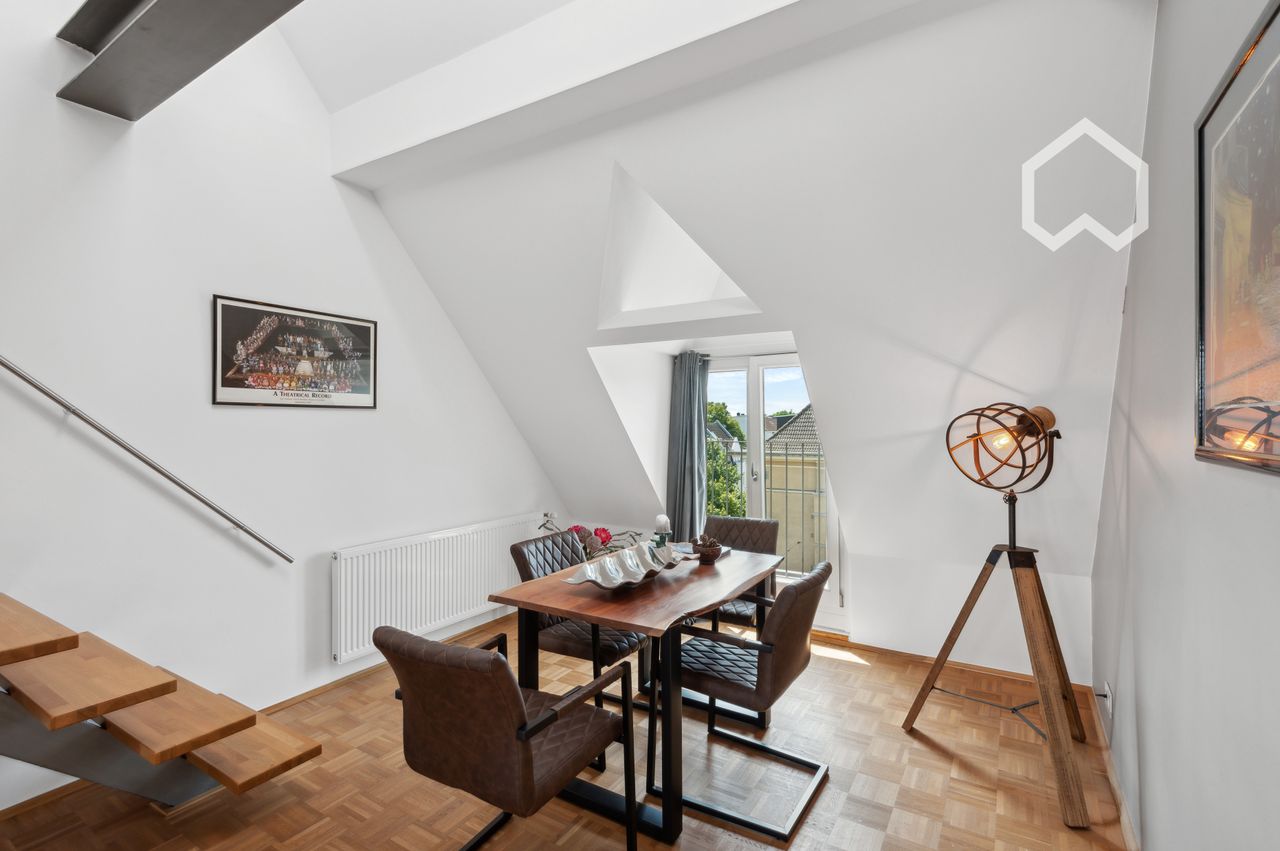 Gorgeous, neat masonette, 2 Bed, 2 Bathrooms.
