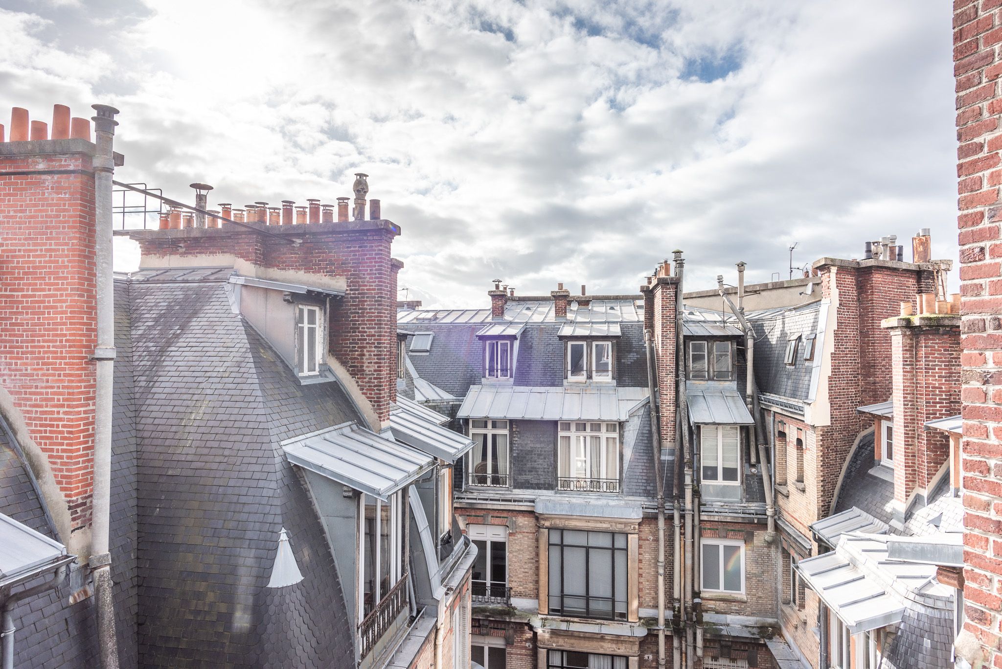Location Studio de standing clé en main – Avenue Victor Hugo, Paris 16e (loyer tout inclu