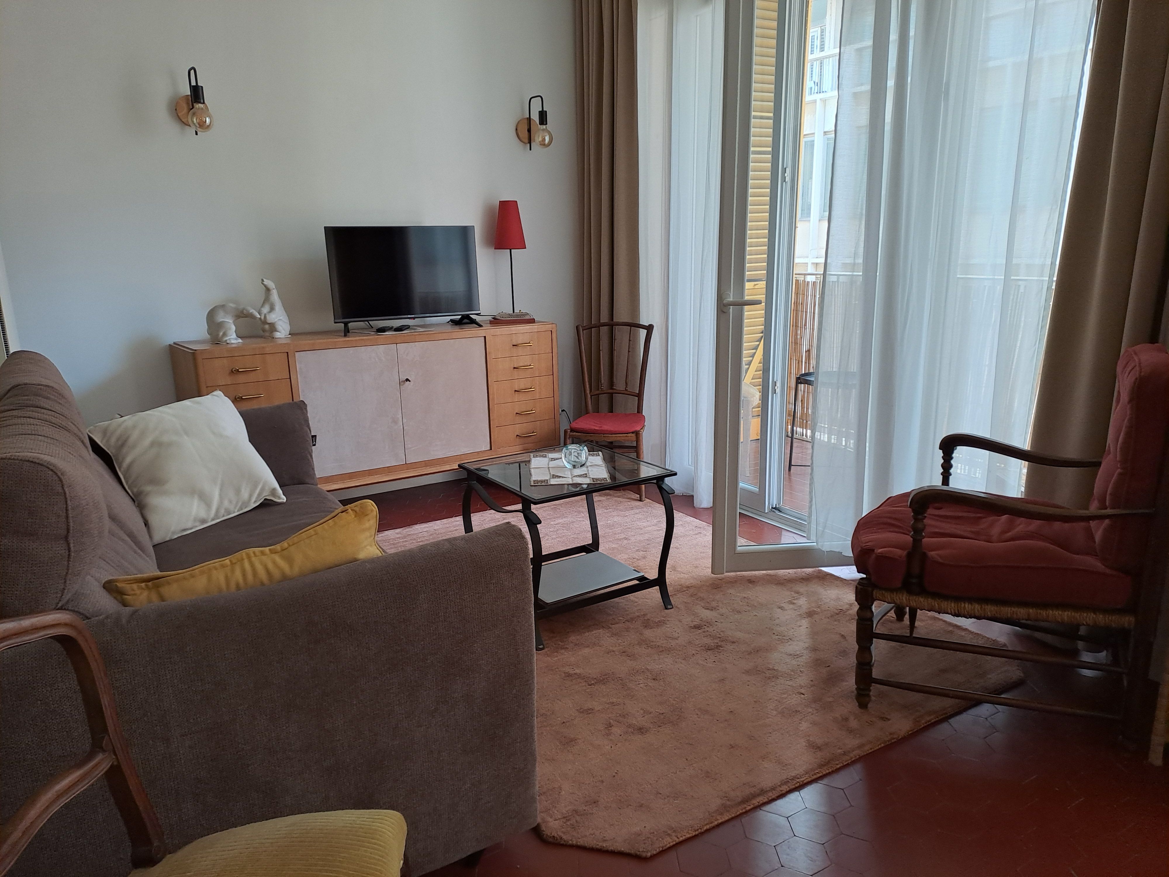 Appartement très cosy  - super emplacement (loyer tout inclus) Toulon