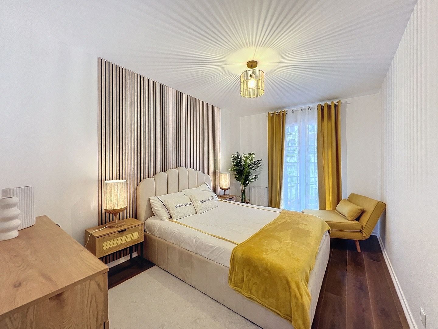 Location New renovated apartment just 1 min from train station RER Val D’Europe , free pa