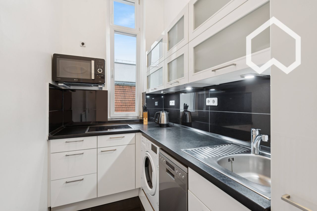 Design Apartment– Urban Living near Ku'damm and Savignyplatz