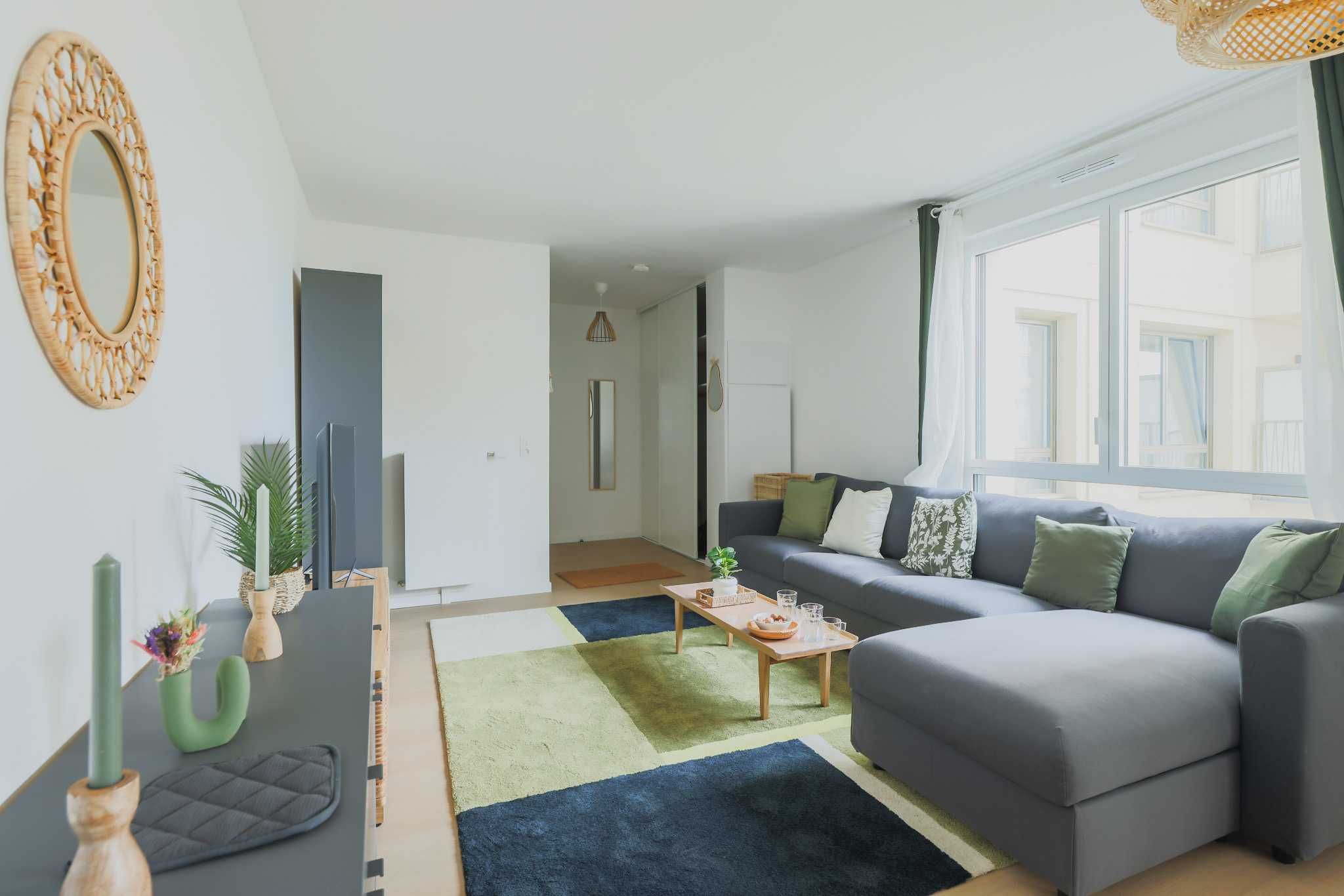 Location Le Coleman - Moderne, Balcon, au pied du métro 7 (loyer tout inclus)