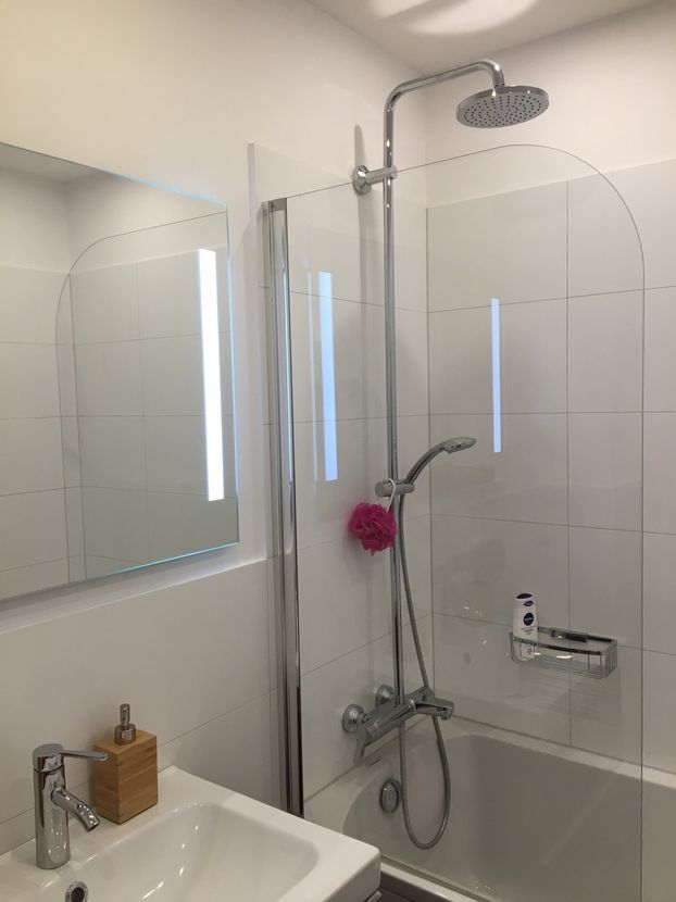 Light-flooded 3-room apartment in Cologne