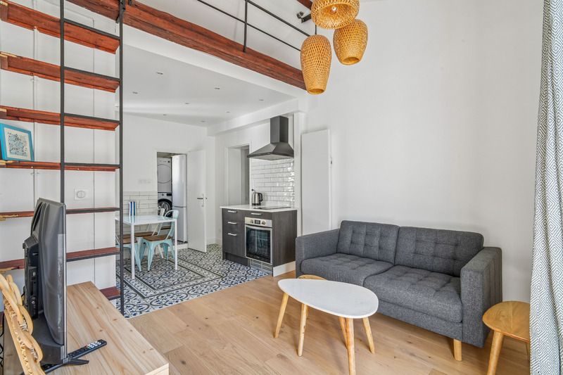 Location Marais / rue Quincampoix (loyer tout inclus)