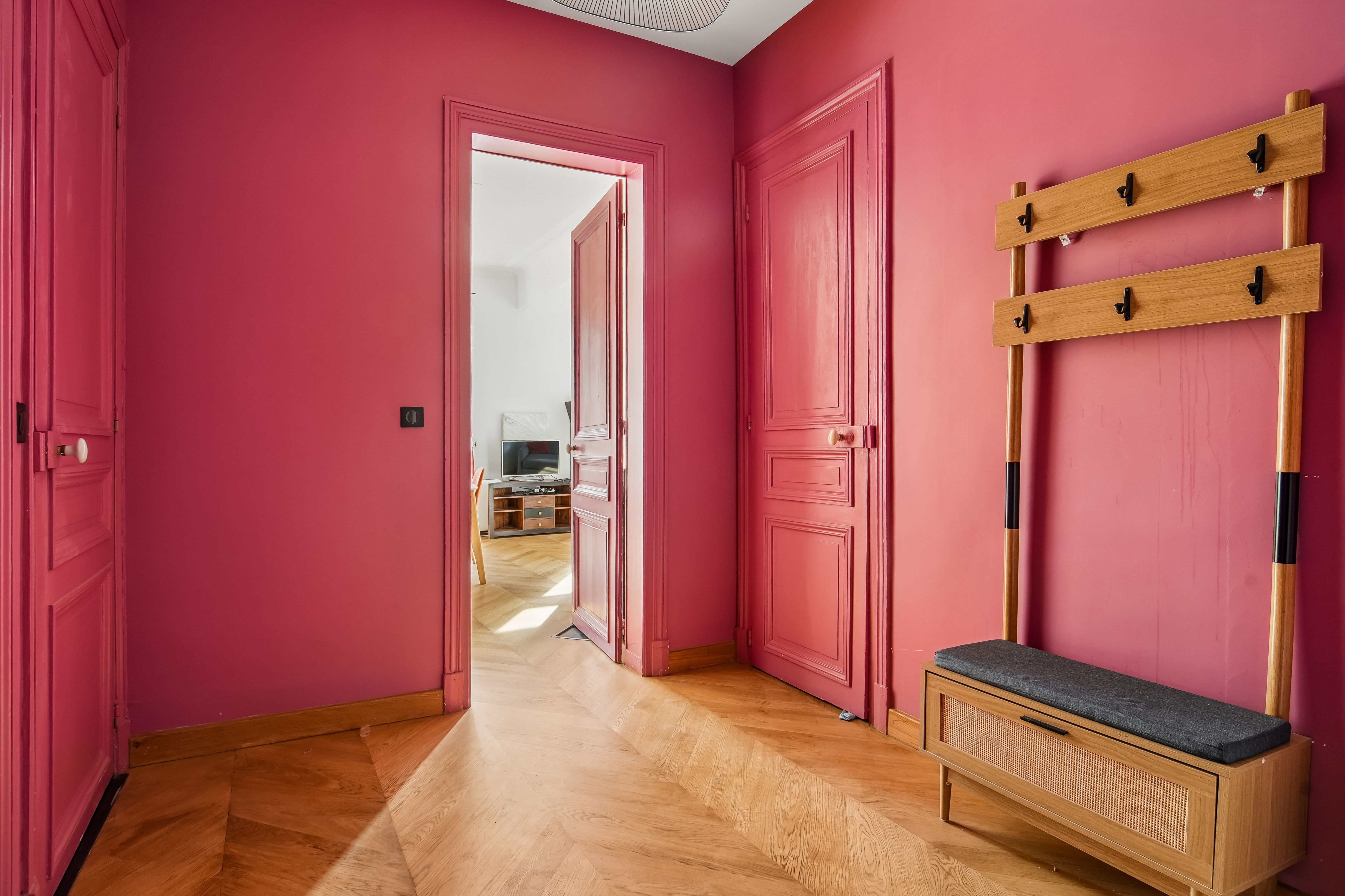 Location Rivoli / av Victoria (loyer tout inclus)