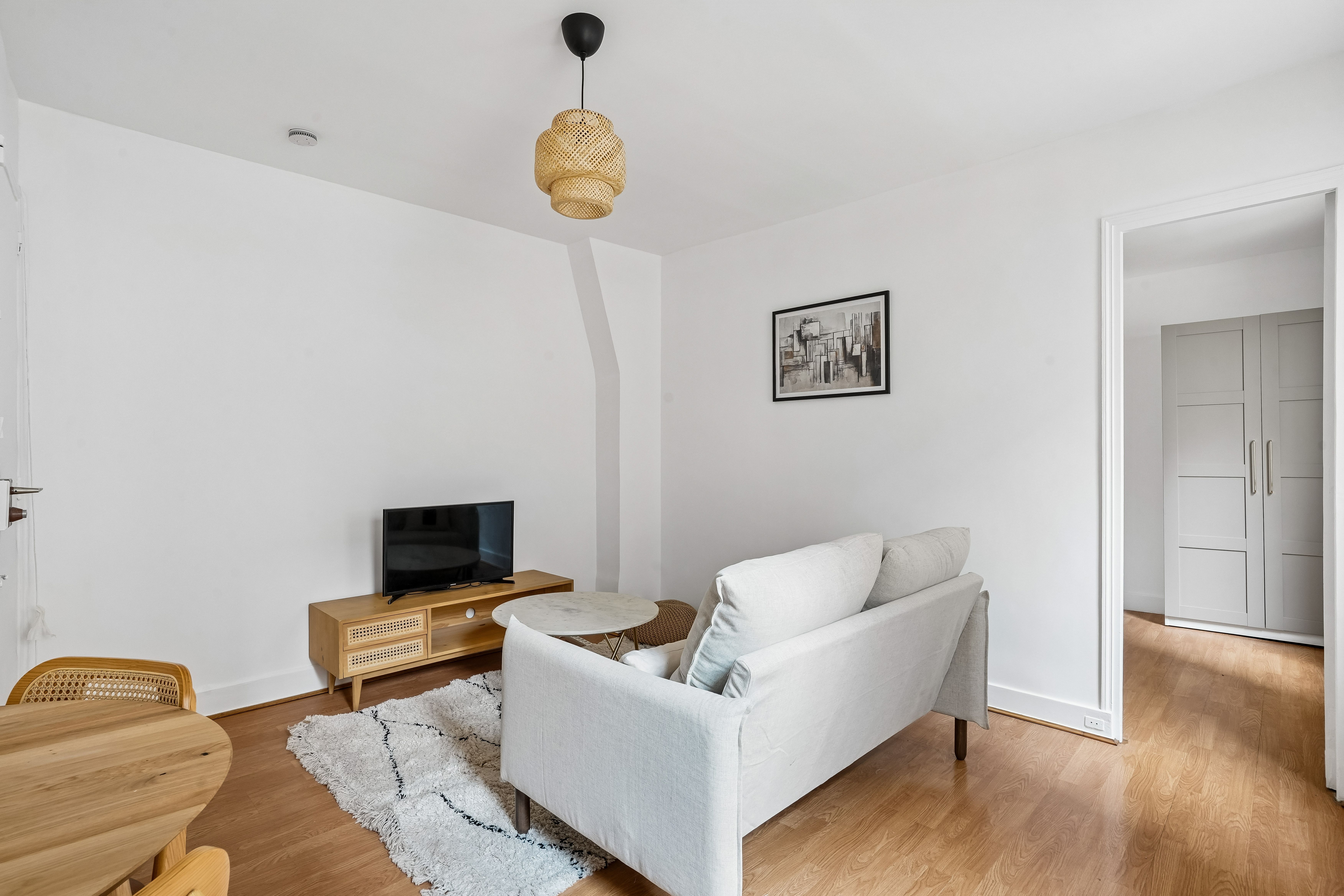 Location Necker / rue de Vaugirard (1er étage) (loyer tout inclus)