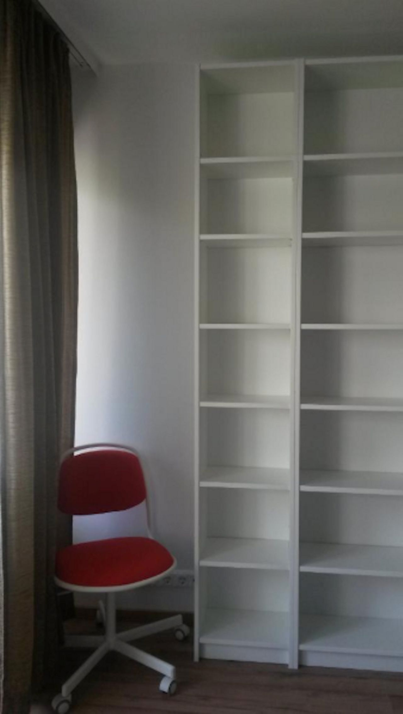 Fantastic studio in Steglitz with balcony and fully equipped kitchen