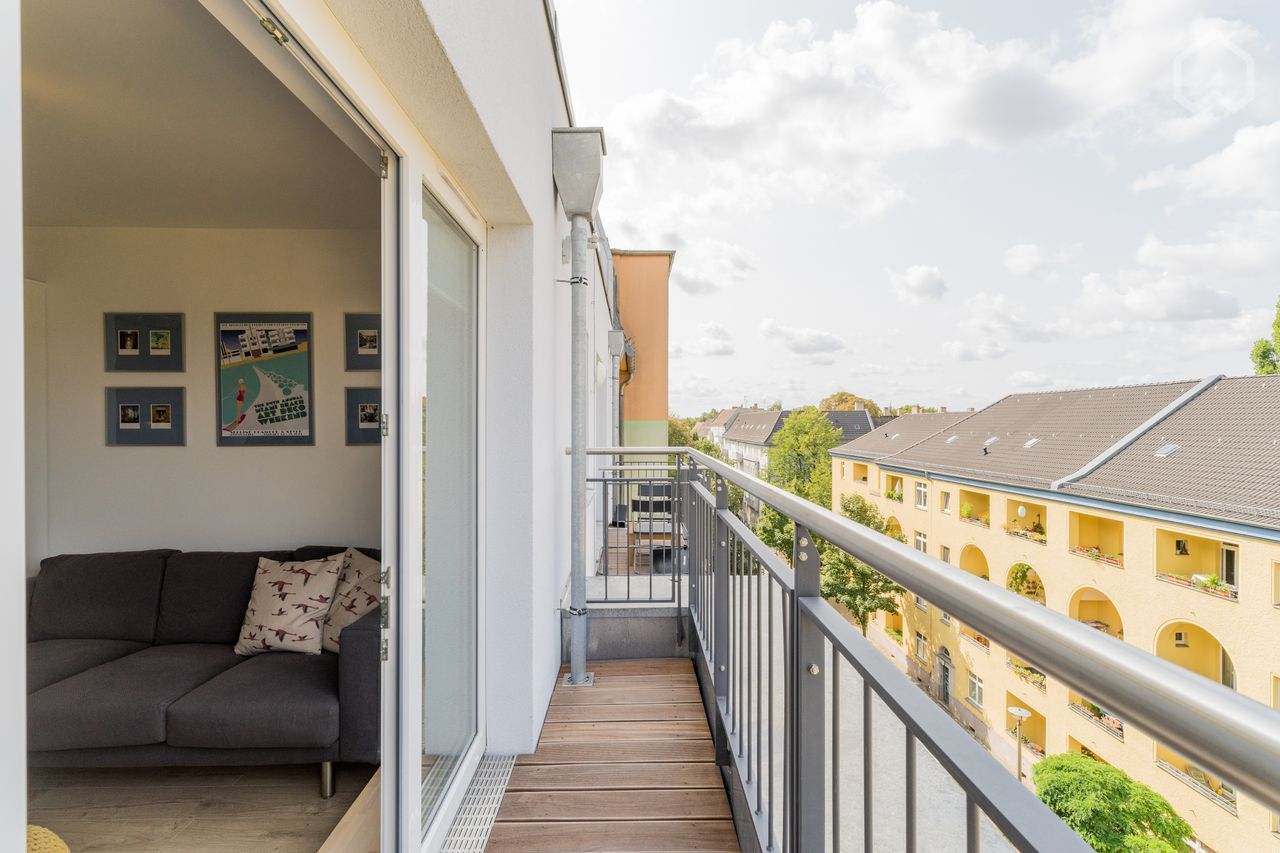 Studio-apartment with Balcony in Berlin-Lichtenberg