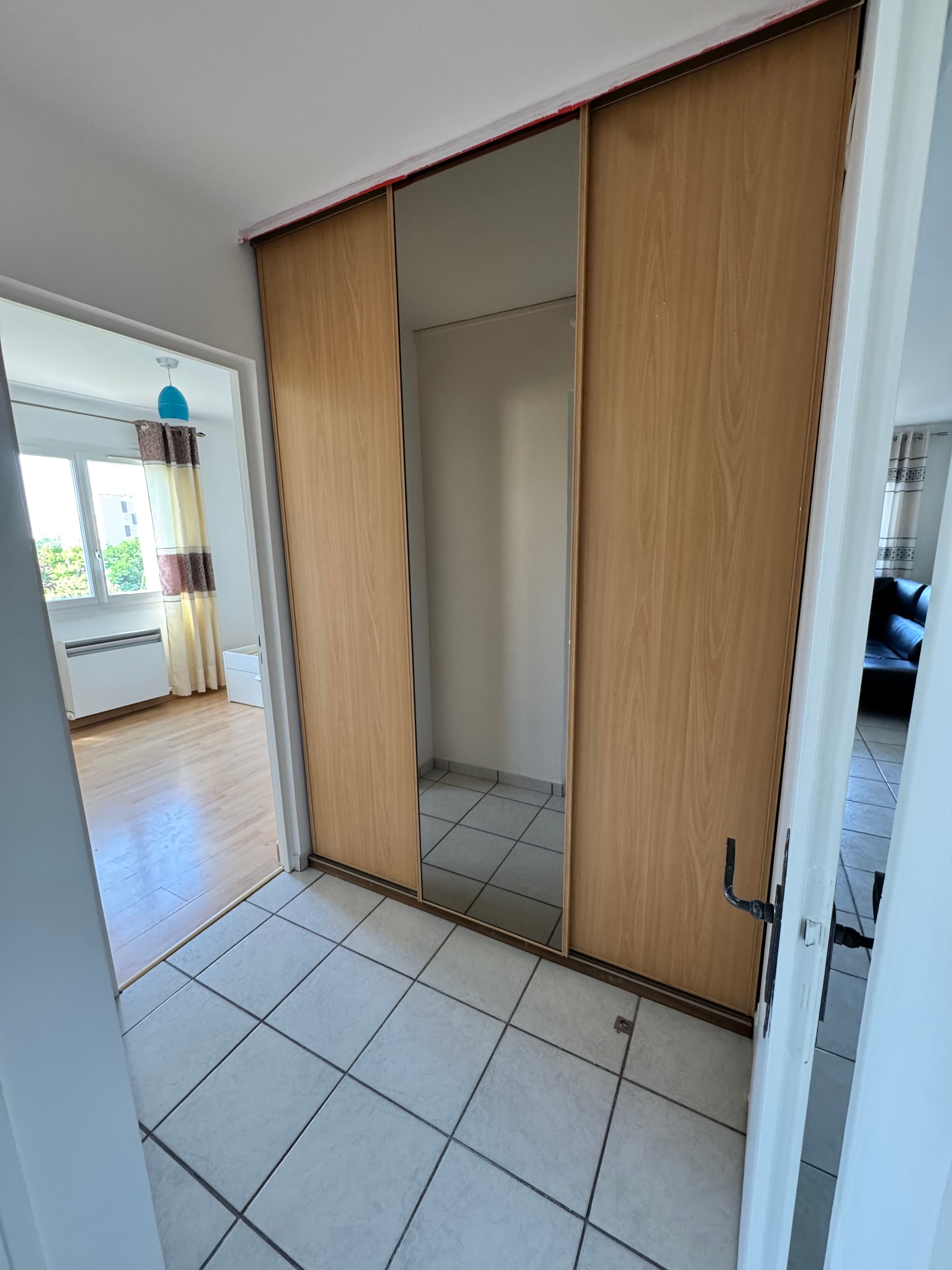 Location Colocation étudiante pour 3 – Appartement F4 de 73 m² à Saint-Priest (loyer tout