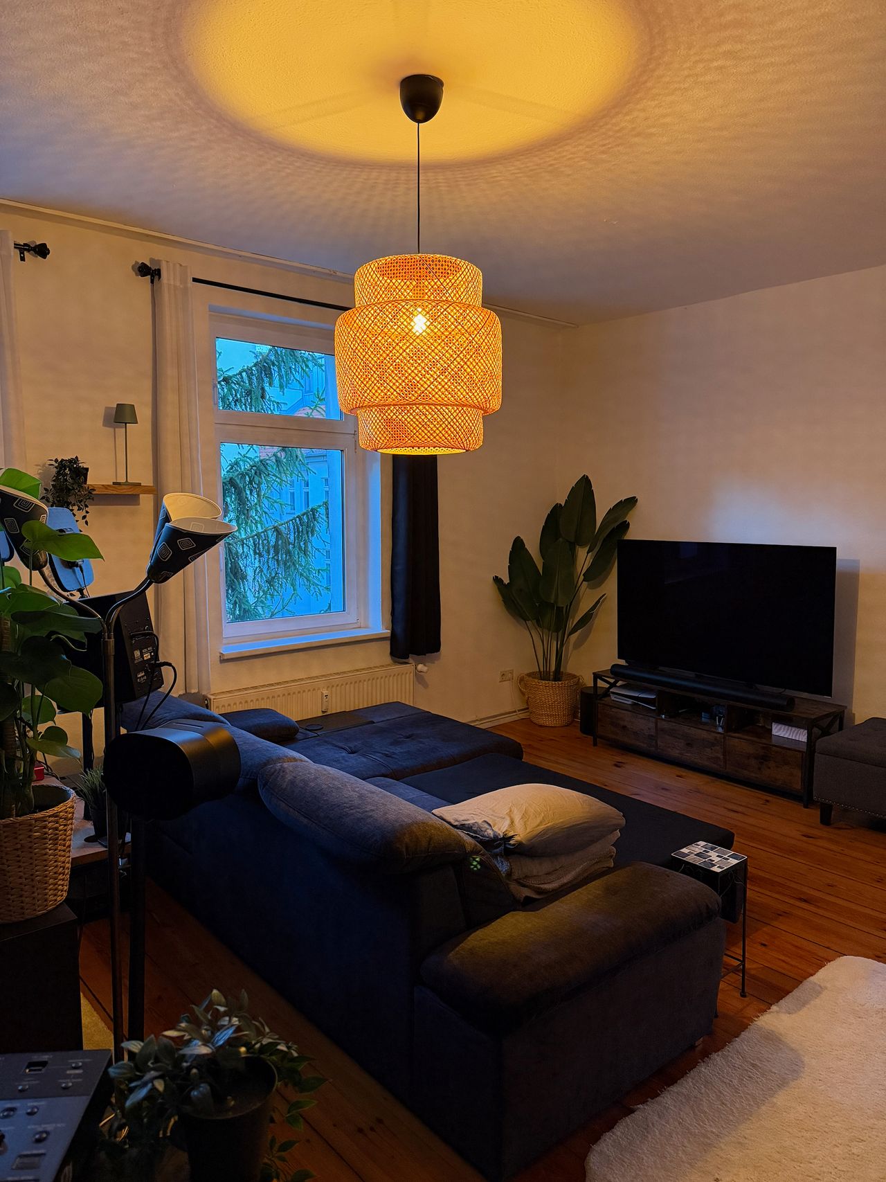 Spacious, beautiful 3 room flat in Prenzlauer Berg