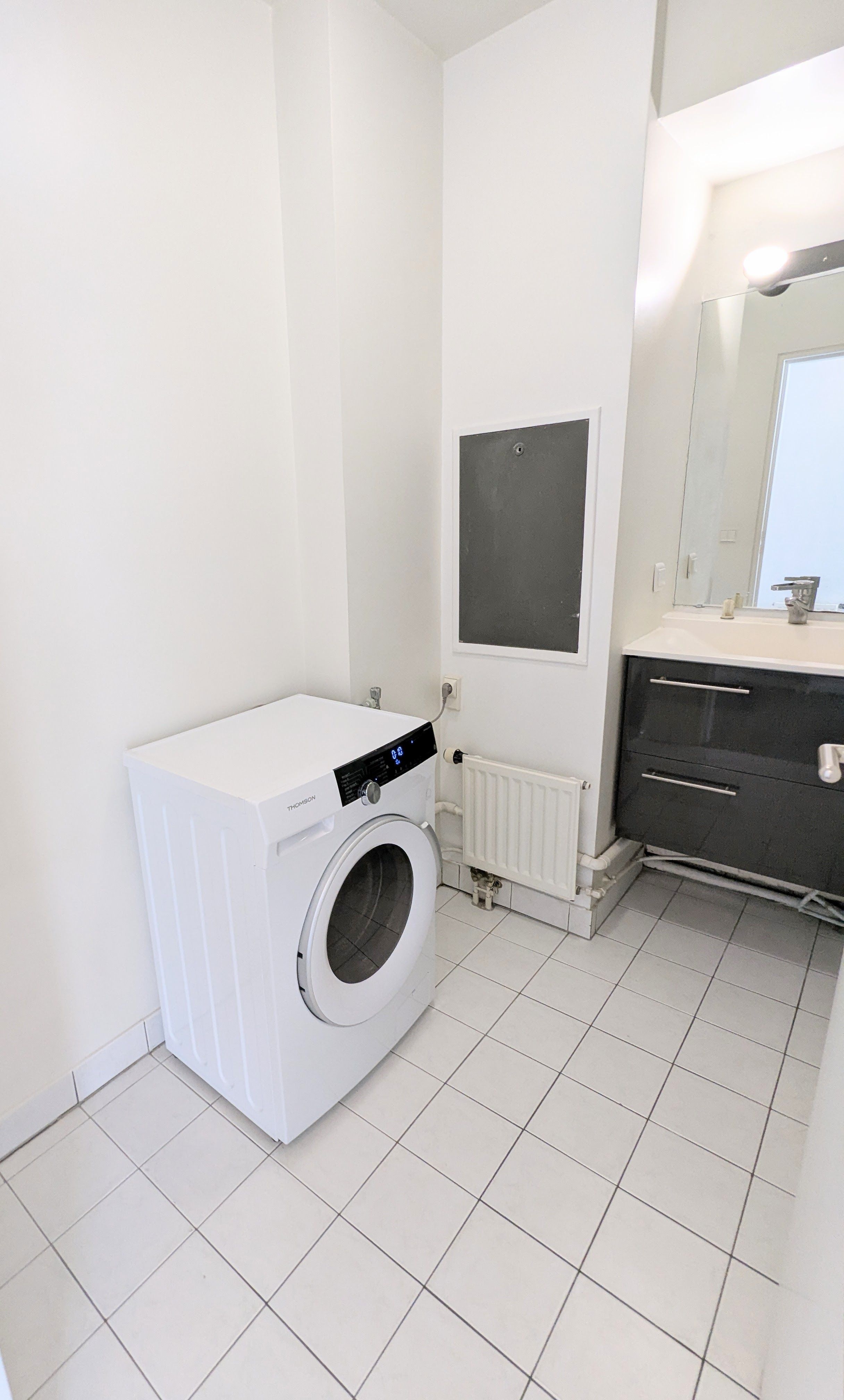 Location Location T1 bis meublé – 35m² + jardin privé – Rueil-Malmaison (loyer tout inclu