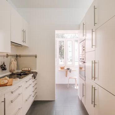 Gorgeous 4 rooms, 3 bedrooms, 2 bathrooms, 150 m² floor area, 1st in Moabit in Moabit
