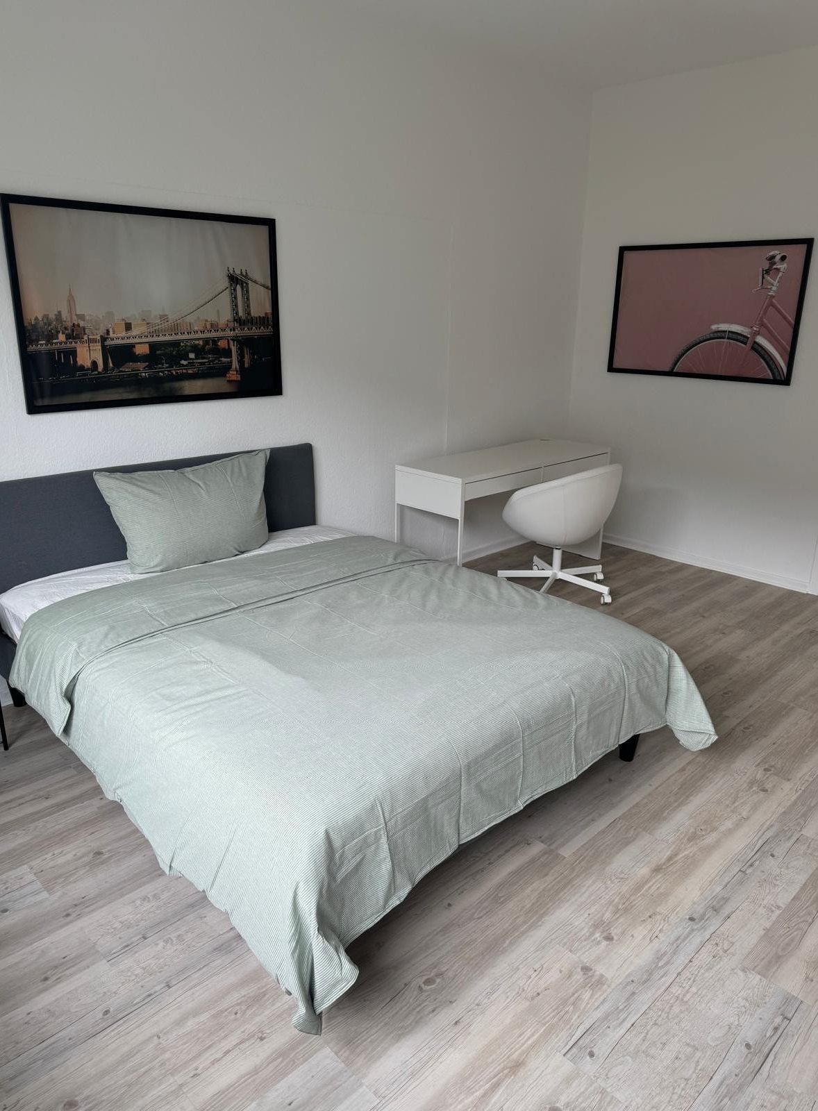 Quiet and spacious loft in Düsseldorf