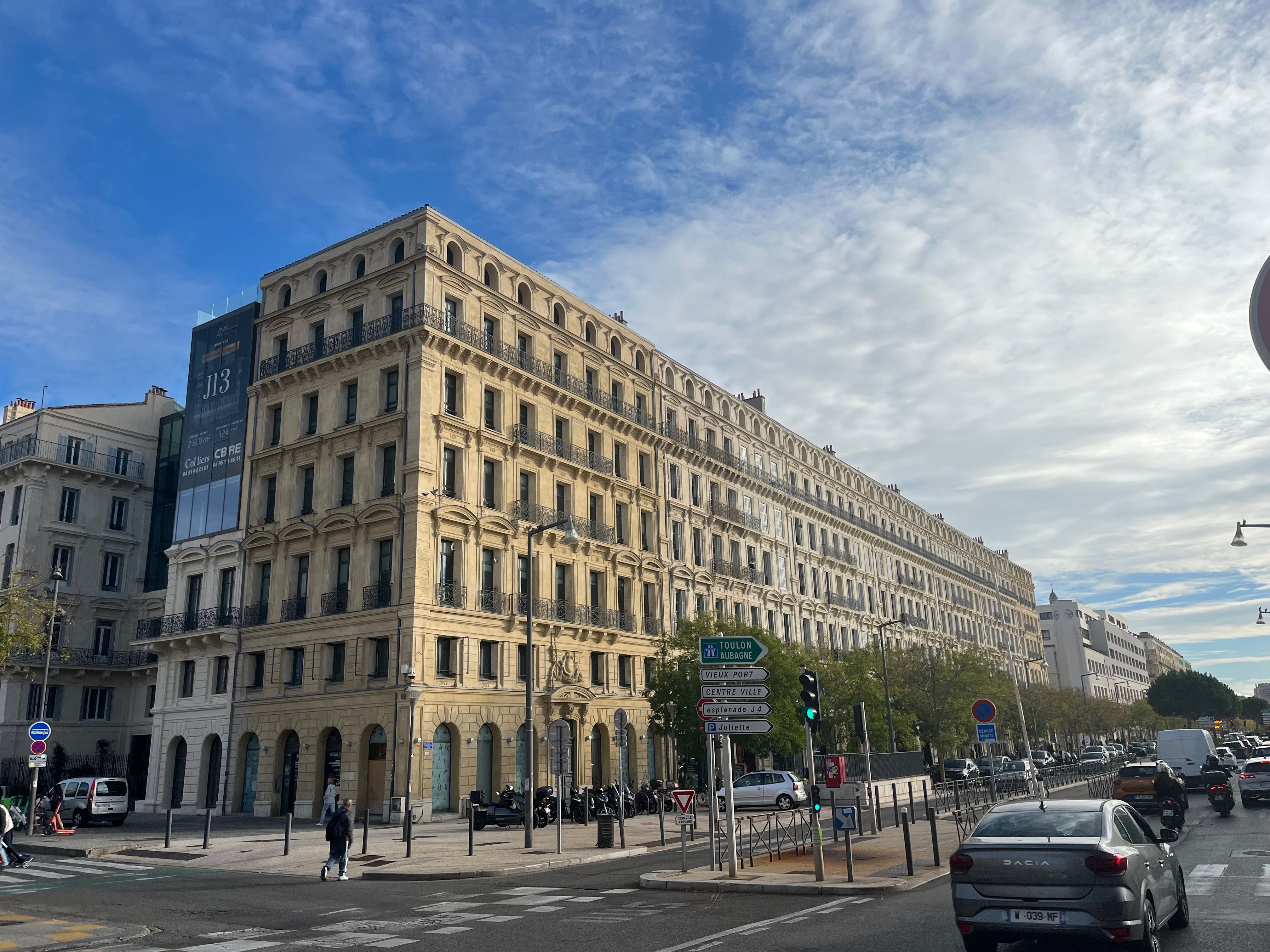 Studio moderne dans résidence récente sécurisée - Marseille business district / Euroméditerranée (loyer tout inclus) Marseille