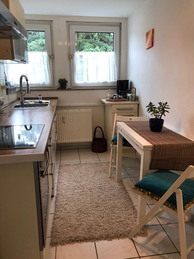 Beautiful, spacious 1-room apartment in Cologne-Wahnheide with super connection to the airport