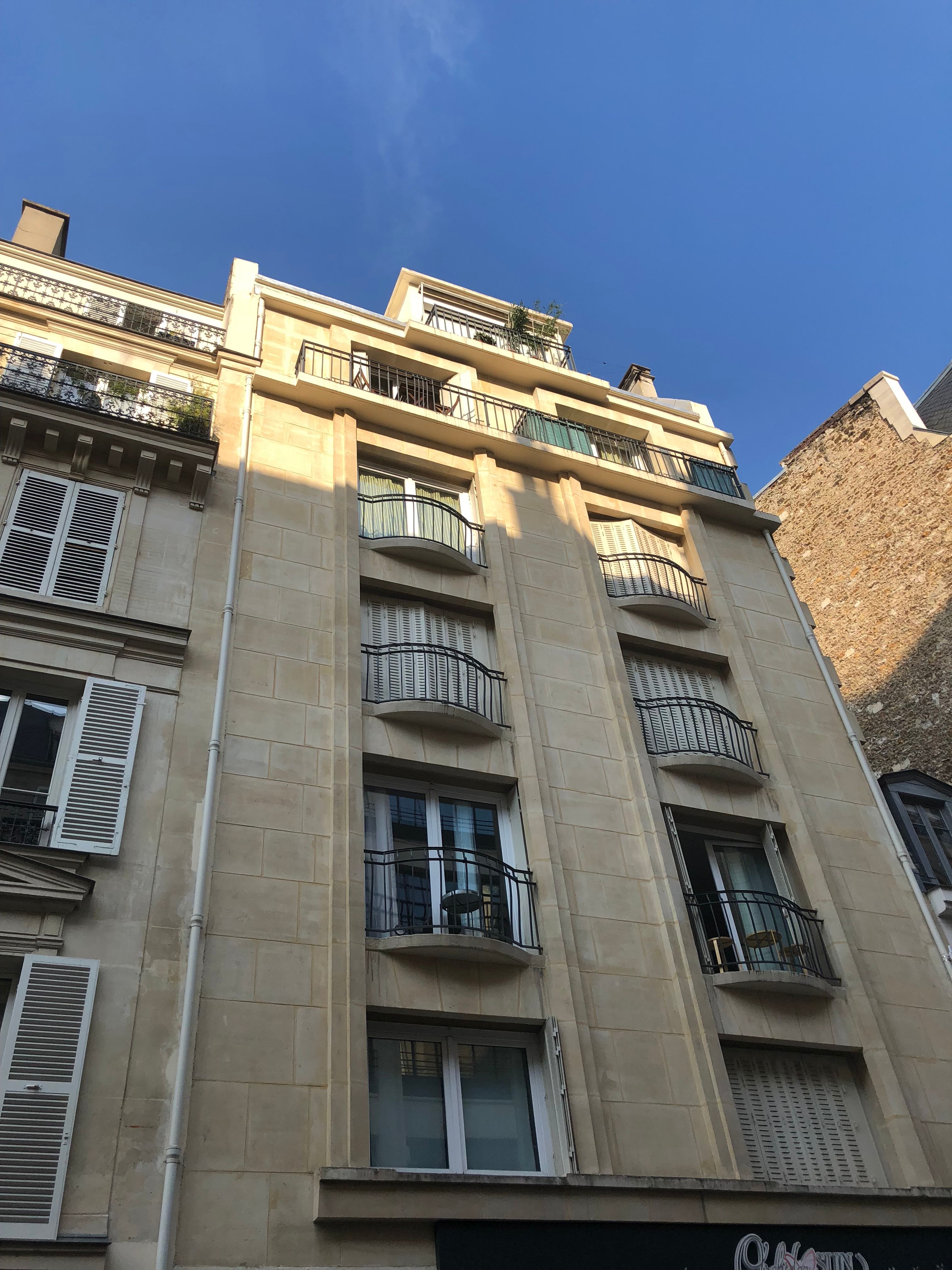 Location Joli studio (loyer tout inclus)