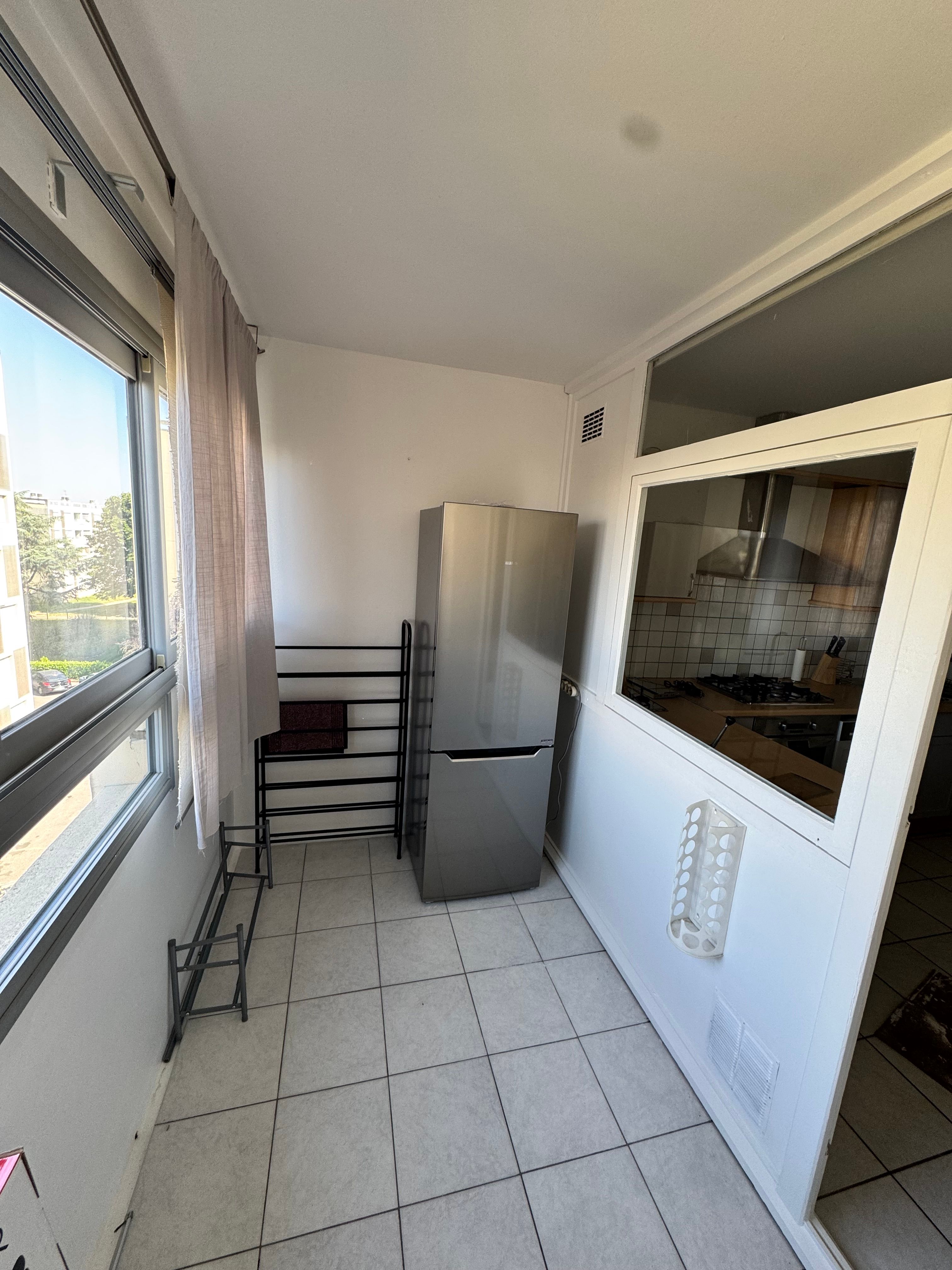 Location Colocation étudiante pour 3 – Appartement F4 de 73 m² à Saint-Priest (loyer tout