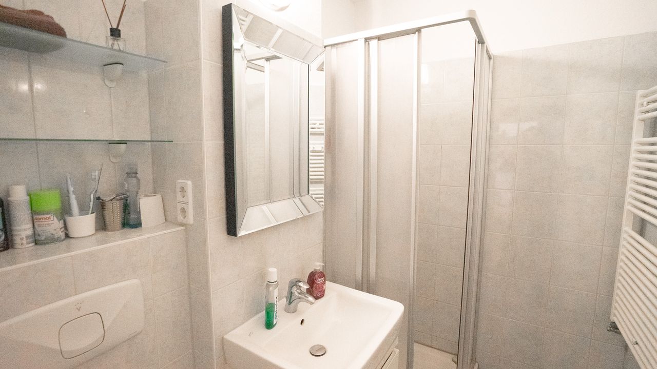 Moderneingerichteter 2-Zi. Wohnung in Bestlage/Stadtmitte