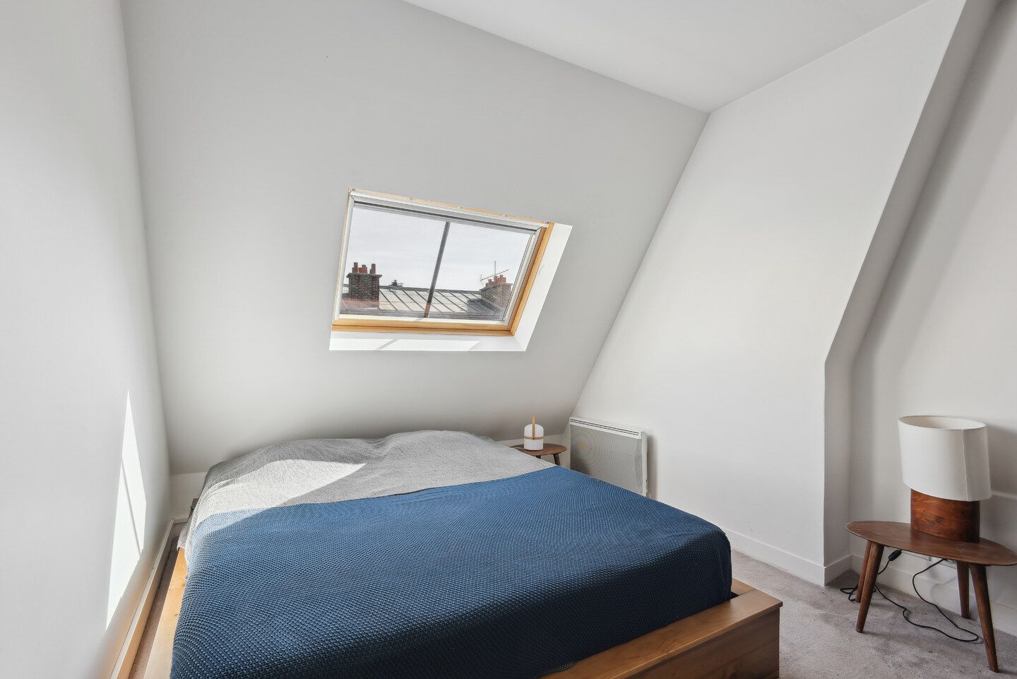 Location ID 373 Champs Elysees / rue Marbeuf (loyer tout inclus)