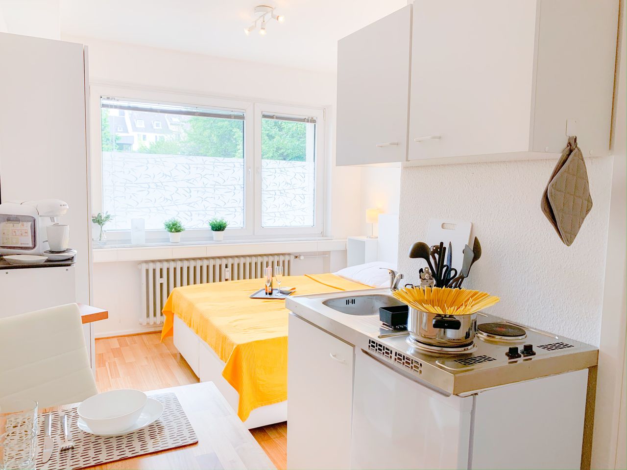 Fashionable and quiet suite (Aachen)