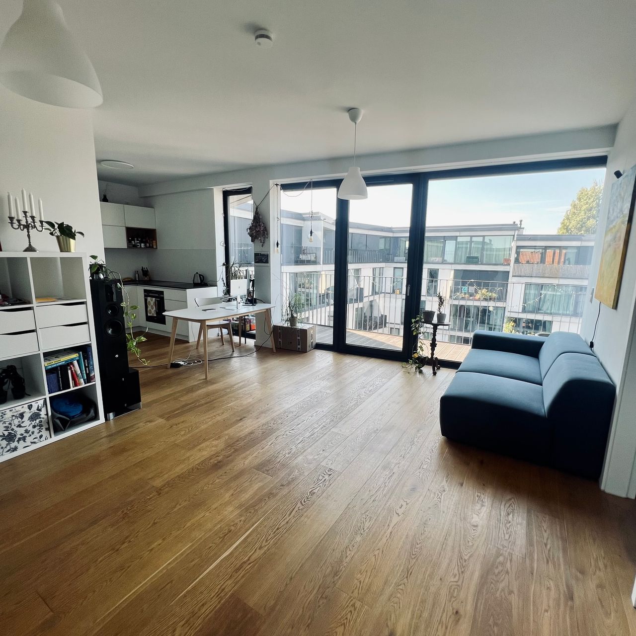 Modern penthouse in ideal location