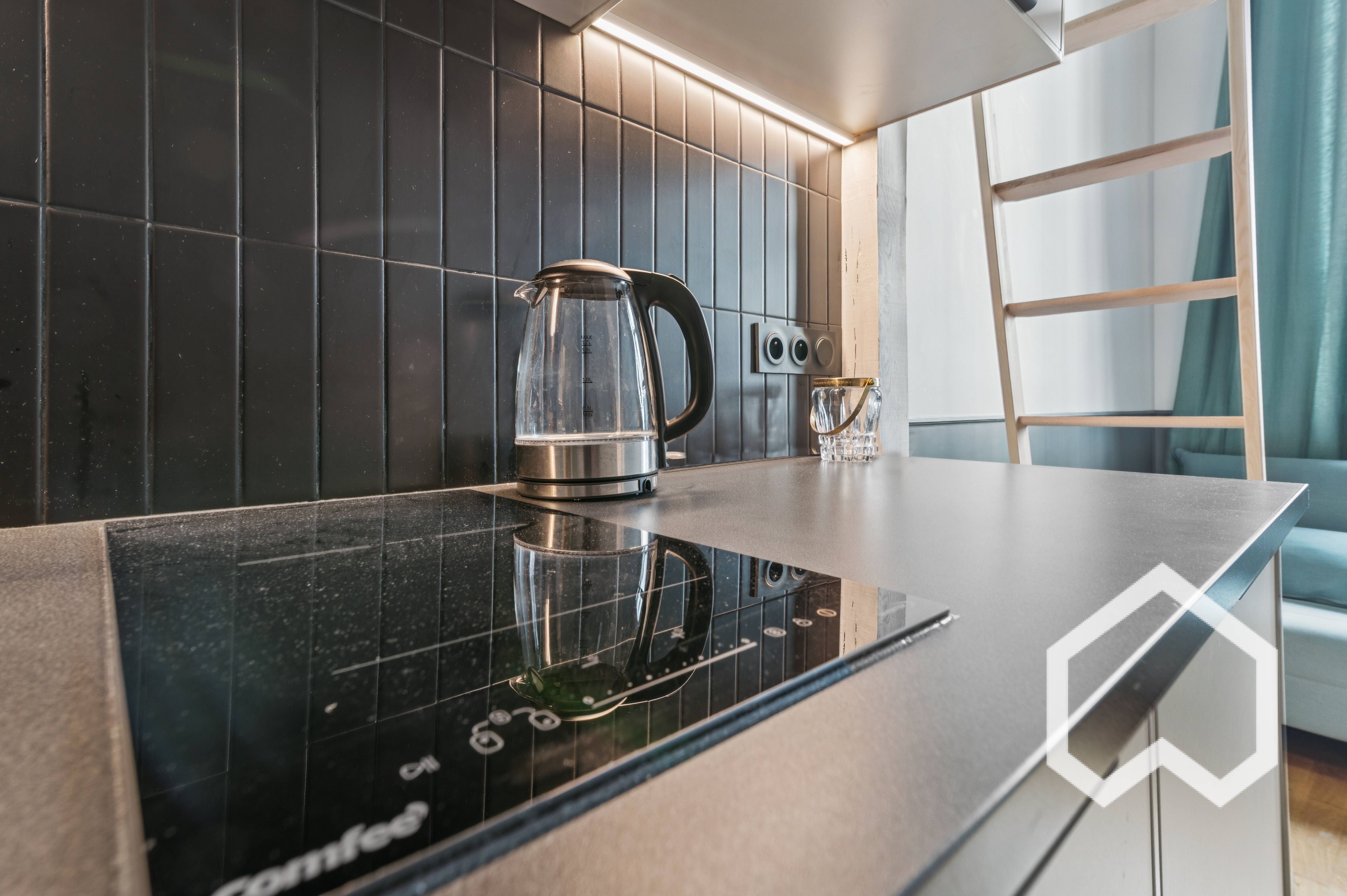 Location Studio 12m² - Quartier Latin - Odéon (loyer tout inclus)