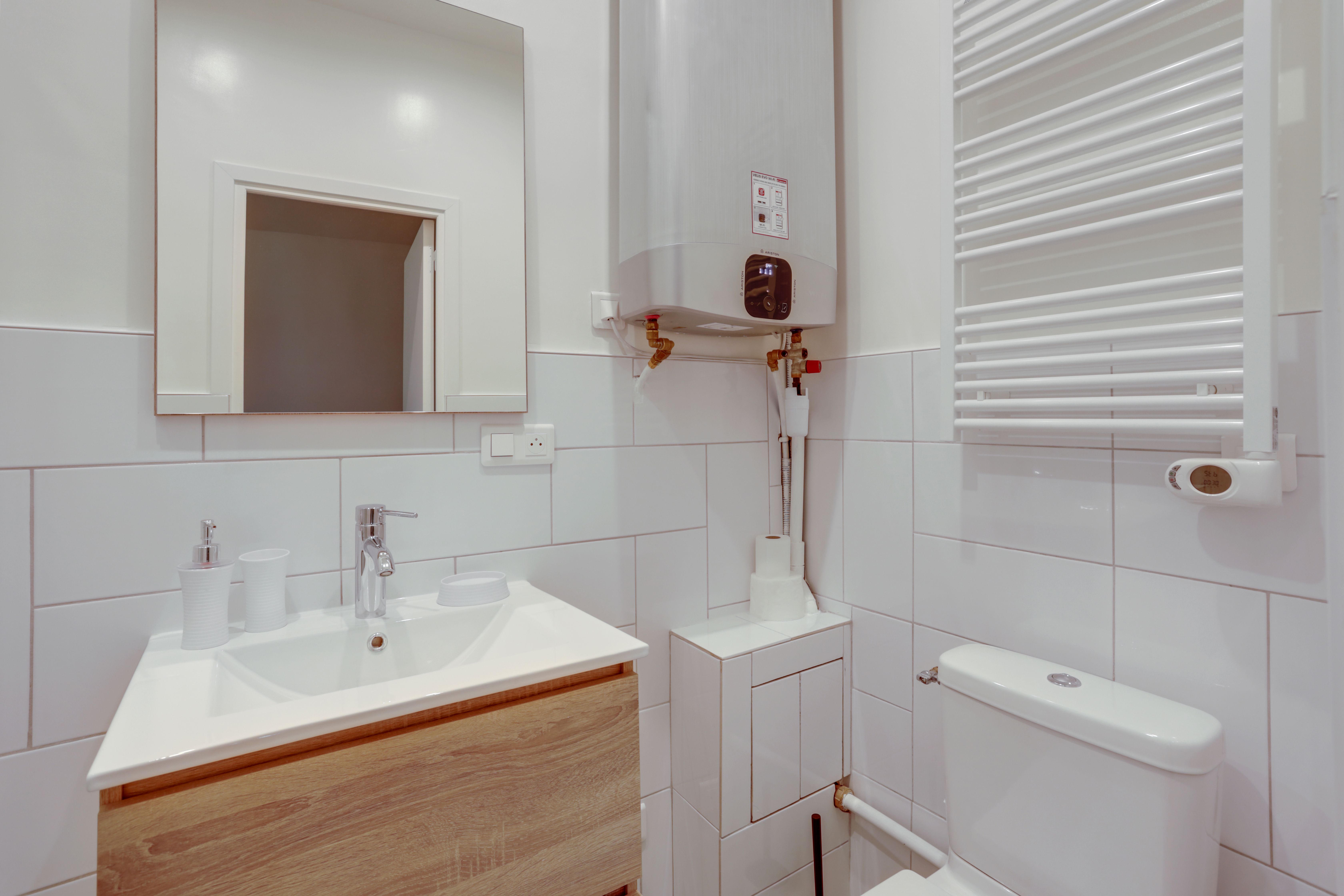 Location Bright Sudio Batignolles (loyer tout inclus)