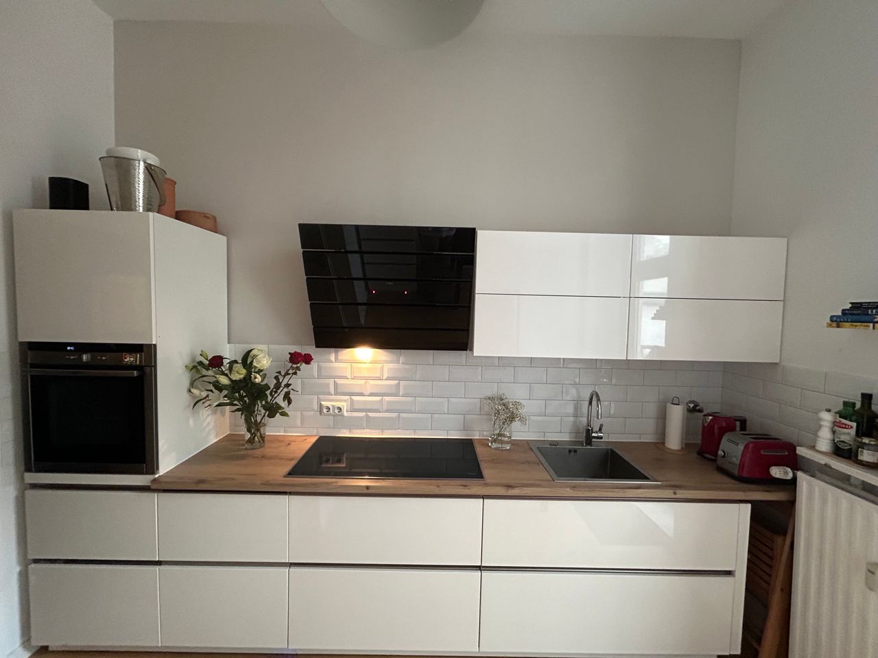 Beautiful , quiet apartment, with own garden in best & central location