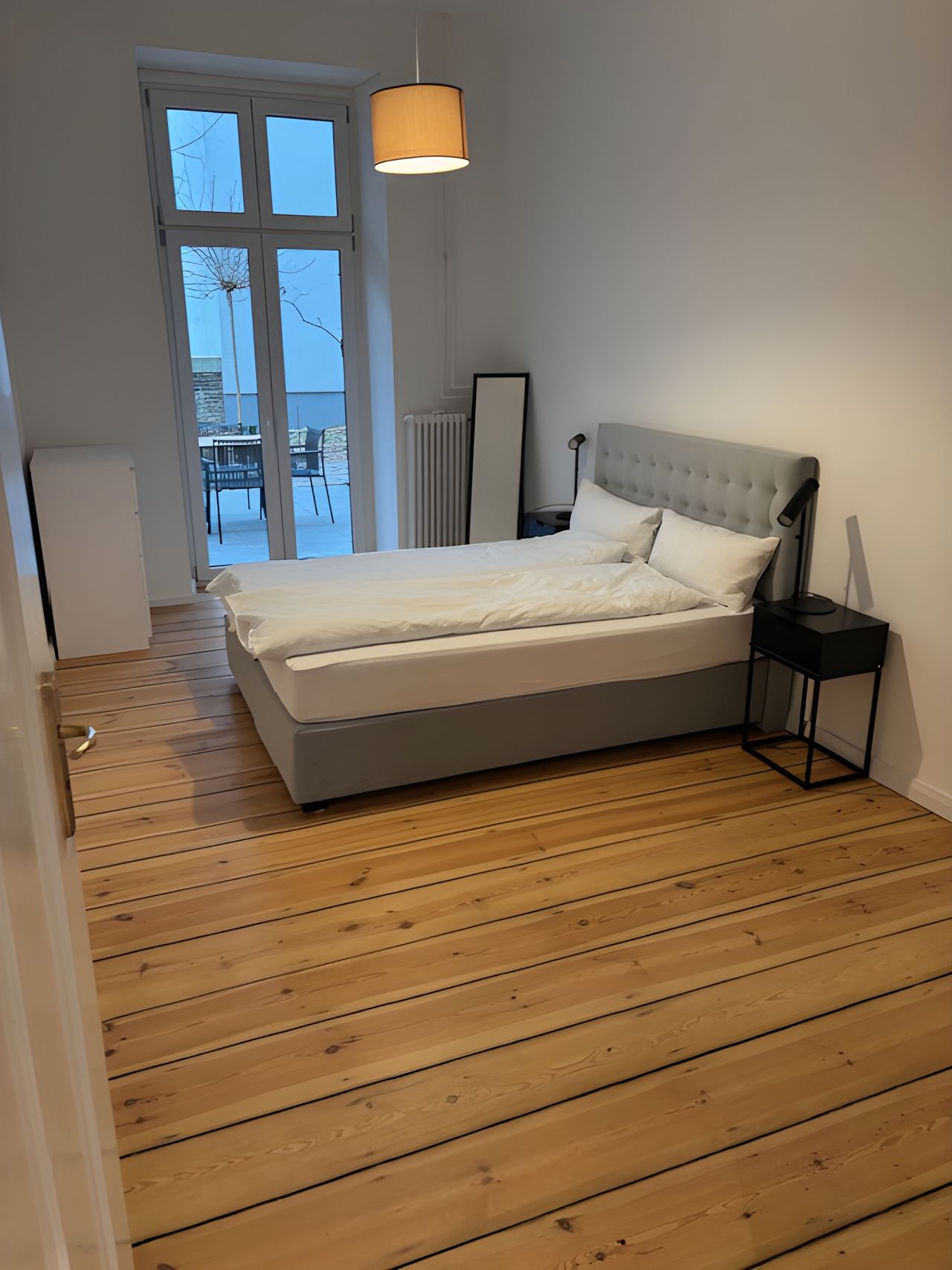 WE 12 - Joachim Friedrich Straße 39 - Furnished Apartment