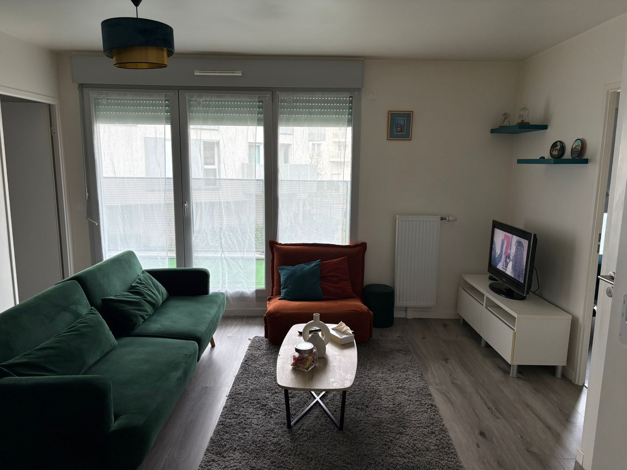 Appartement dans un quartier agréable -  résidence très calme - 3 min à pied de la gare (loyer tout inclus) Champigny-sur-Marne
