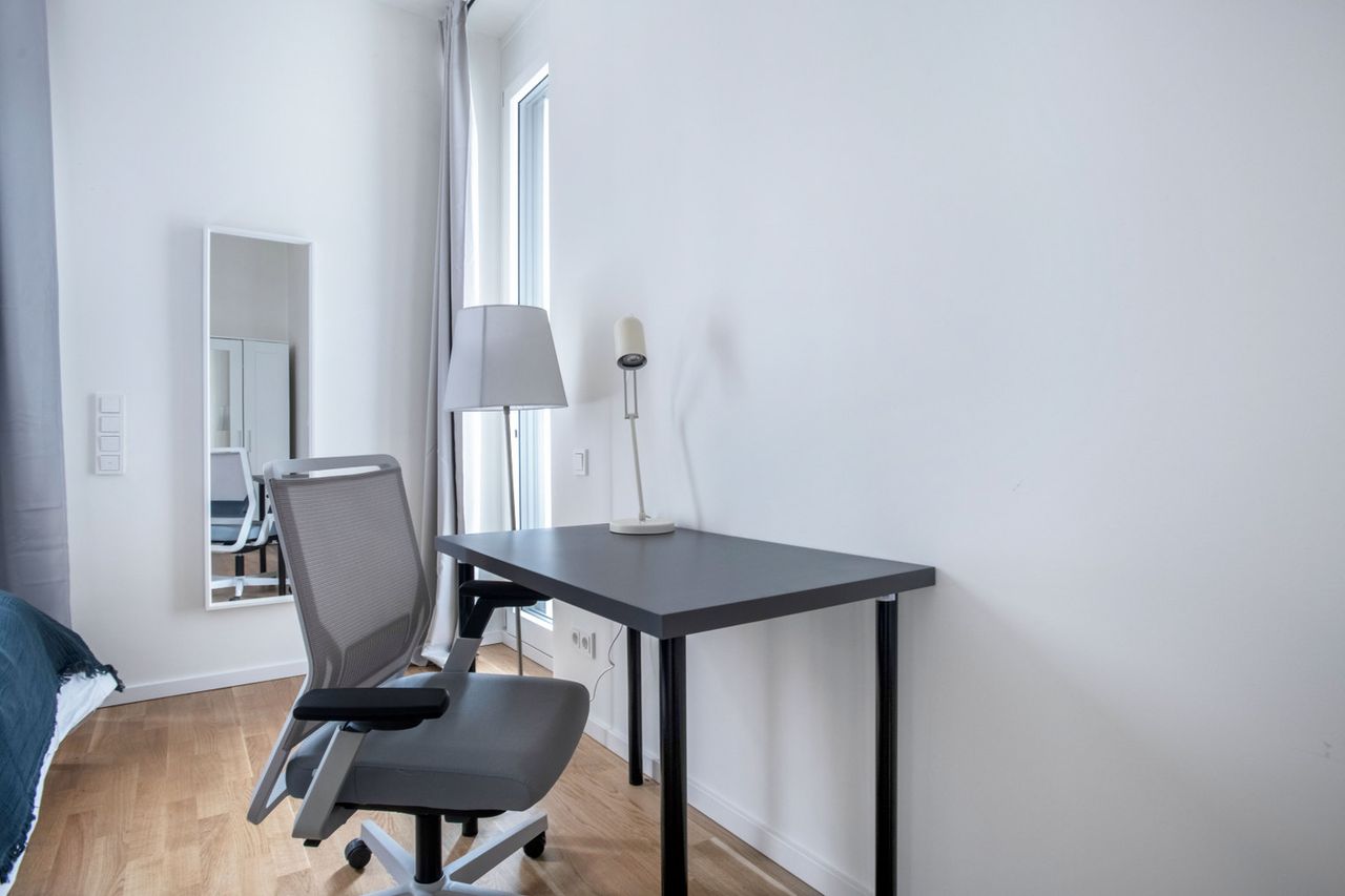 Charlottenburg 3br nr Tiergarten