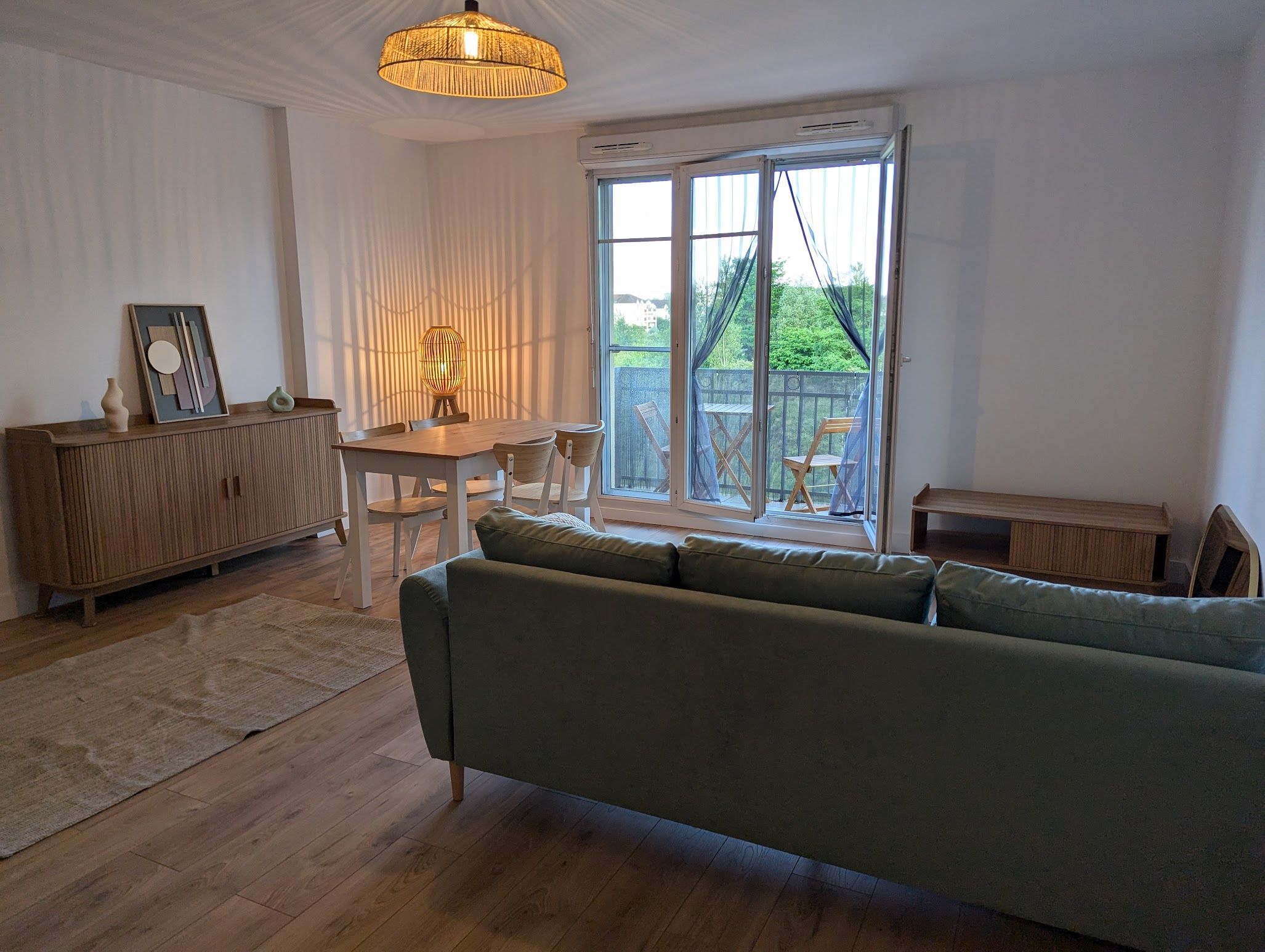 Location Appartement parfait à proximité de Paris (20 minutes gare de lyon) (loyer tout i